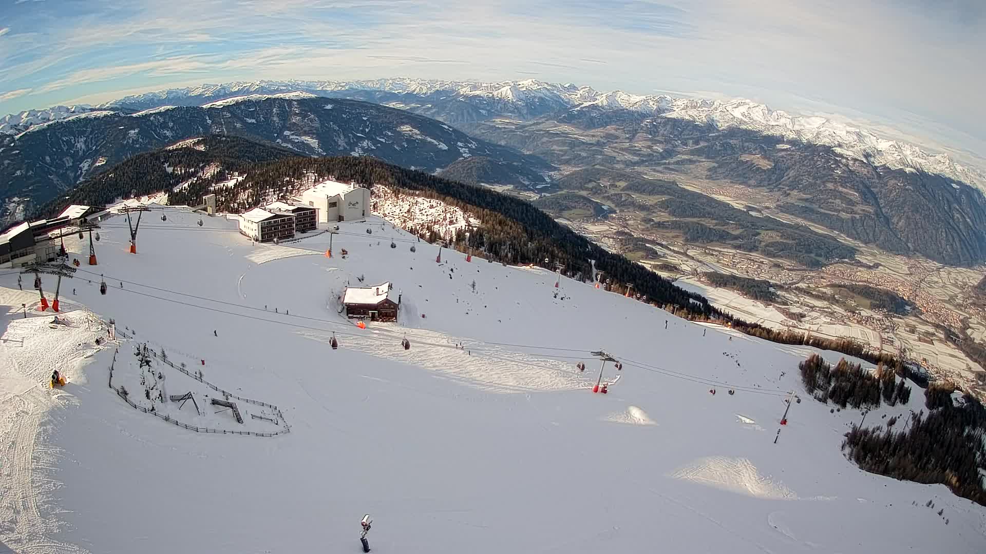 Smučišče Kronplatz – vrh | pogled na Bruneck