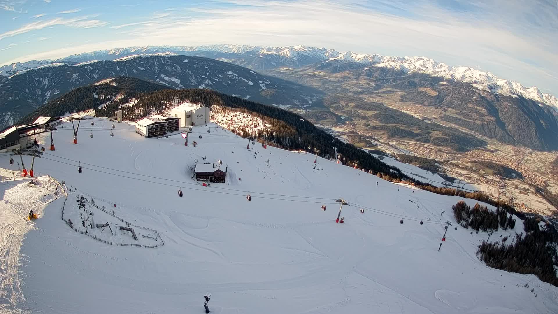 Skigebiet Kronplatz Gipfel | Blick auf Bruneck