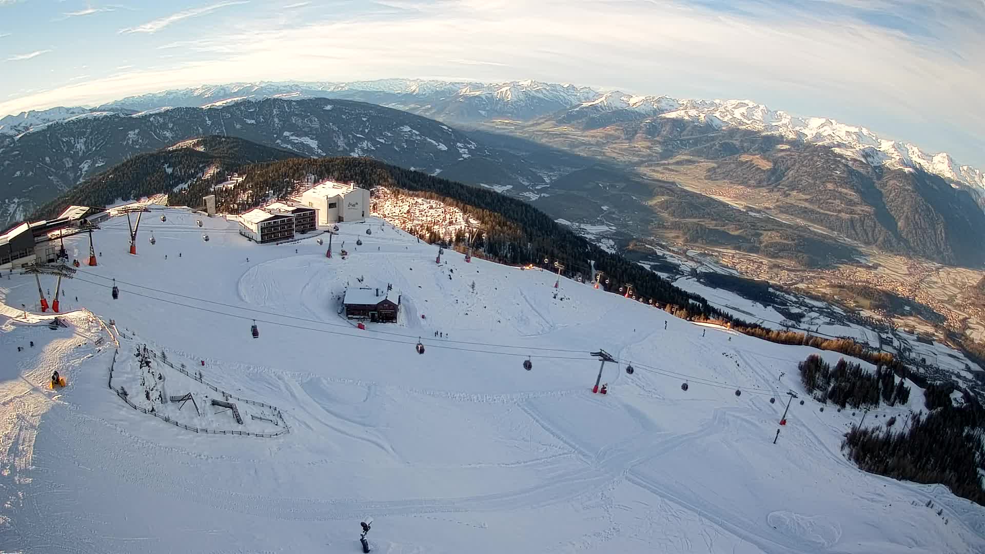 Smučišče Kronplatz – vrh | pogled na Bruneck