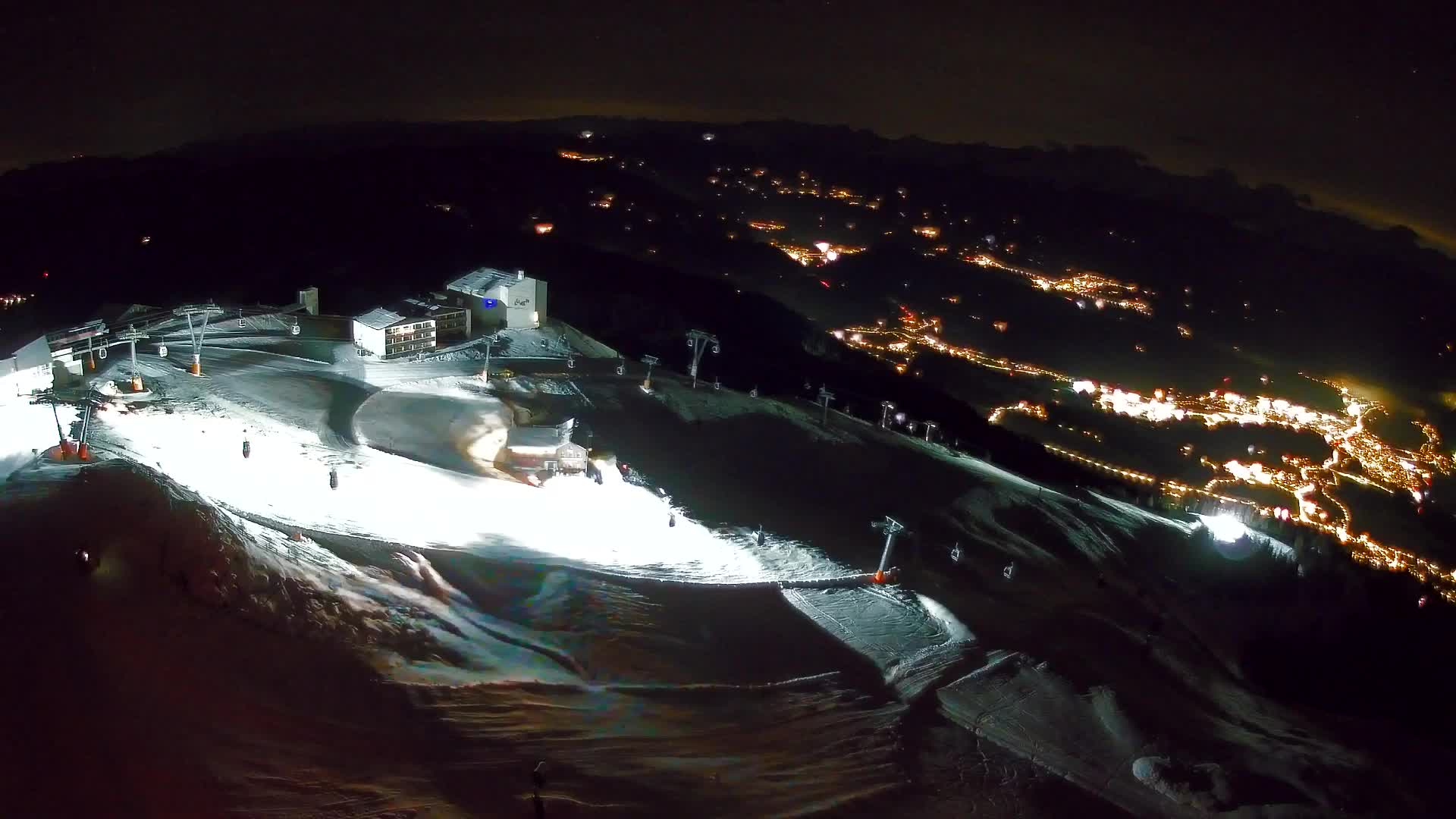 Kronplatz peak Ski resort | view to Bruneck
