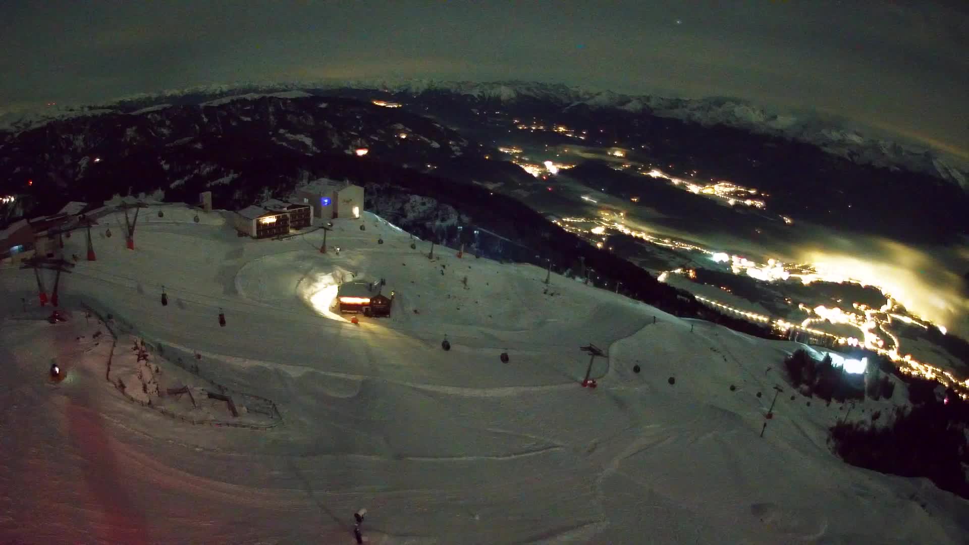 Skigebiet Kronplatz Gipfel | Blick auf Bruneck