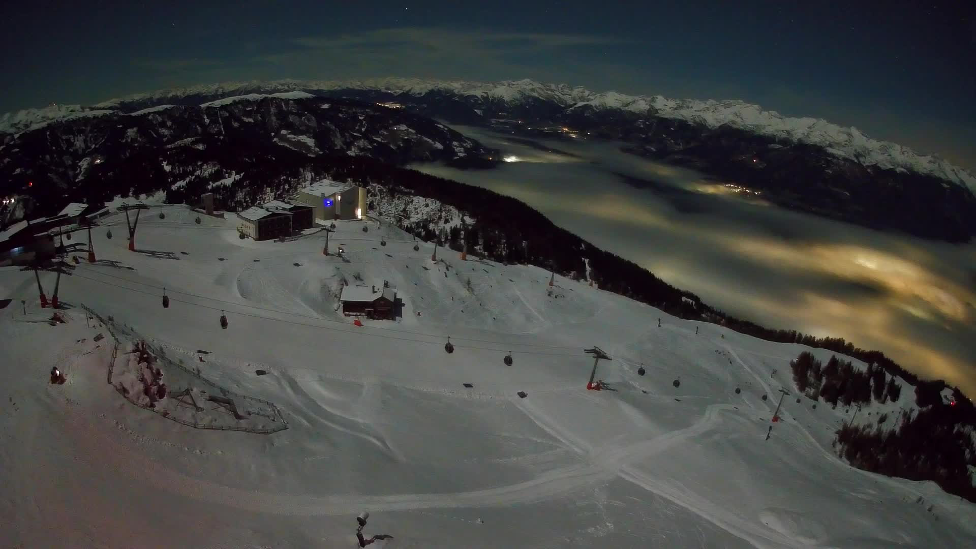 Smučišče Kronplatz – vrh | pogled na Bruneck