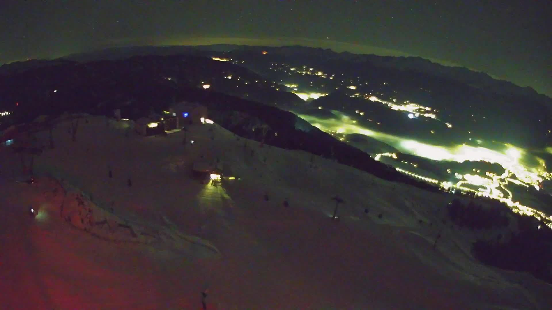 Kronplatz peak Ski resort | view to Bruneck