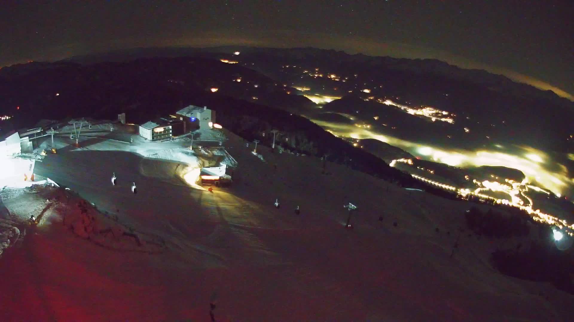 Kronplatz peak Ski resort | view to Bruneck