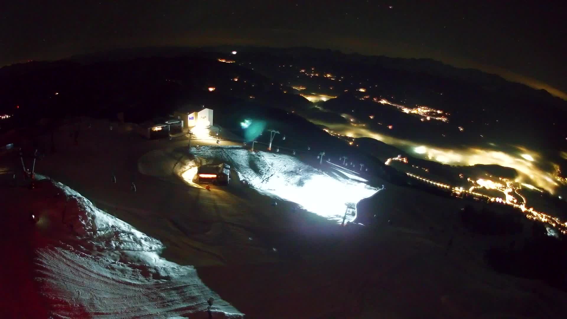 Kronplatz peak Ski resort | view to Bruneck