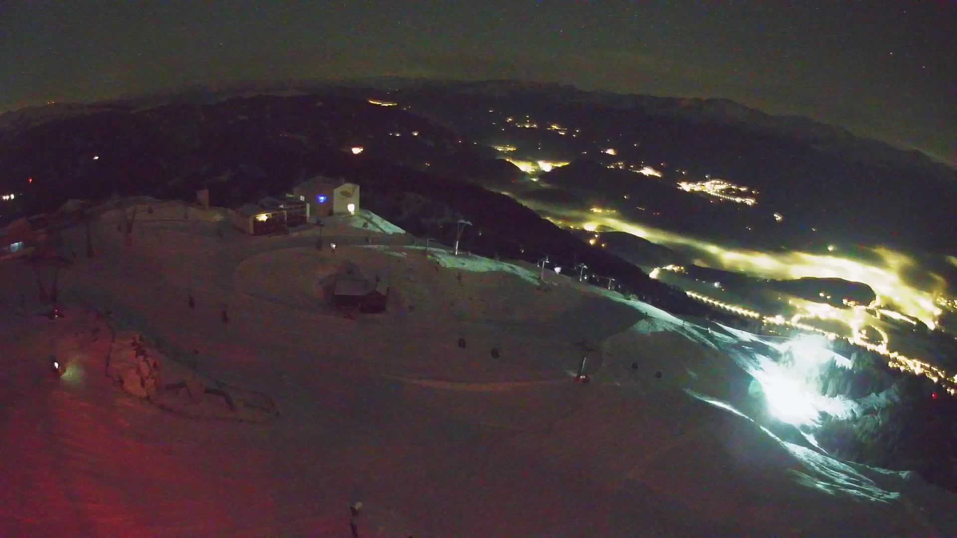 Kronplatz peak Ski resort | view to Bruneck