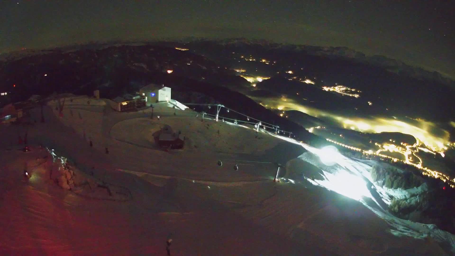 Stazione sciistica di Plan de Corones | vista su Brunico