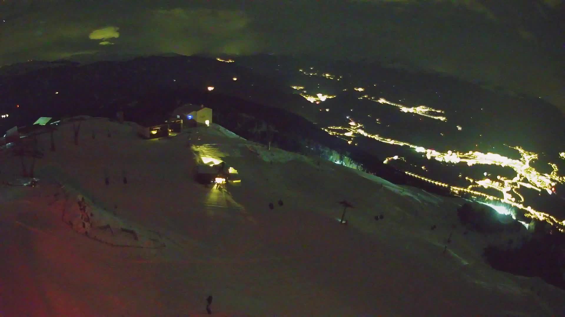 Stazione sciistica di Plan de Corones | vista su Brunico