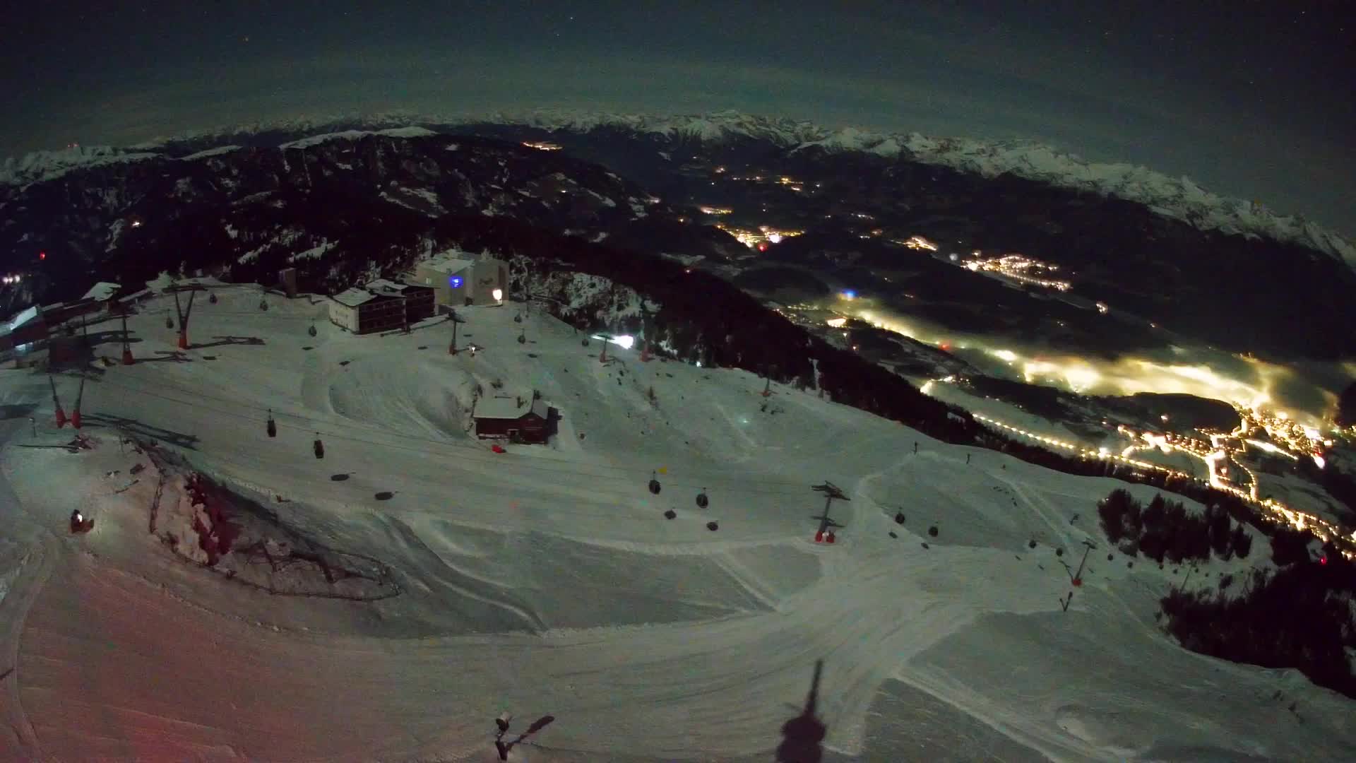 Stazione sciistica di Plan de Corones | vista su Brunico