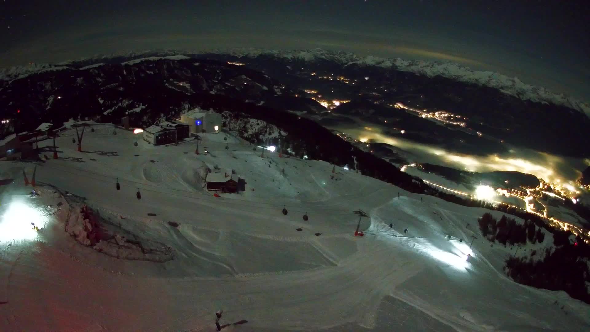 Kronplatz peak Ski resort | view to Bruneck