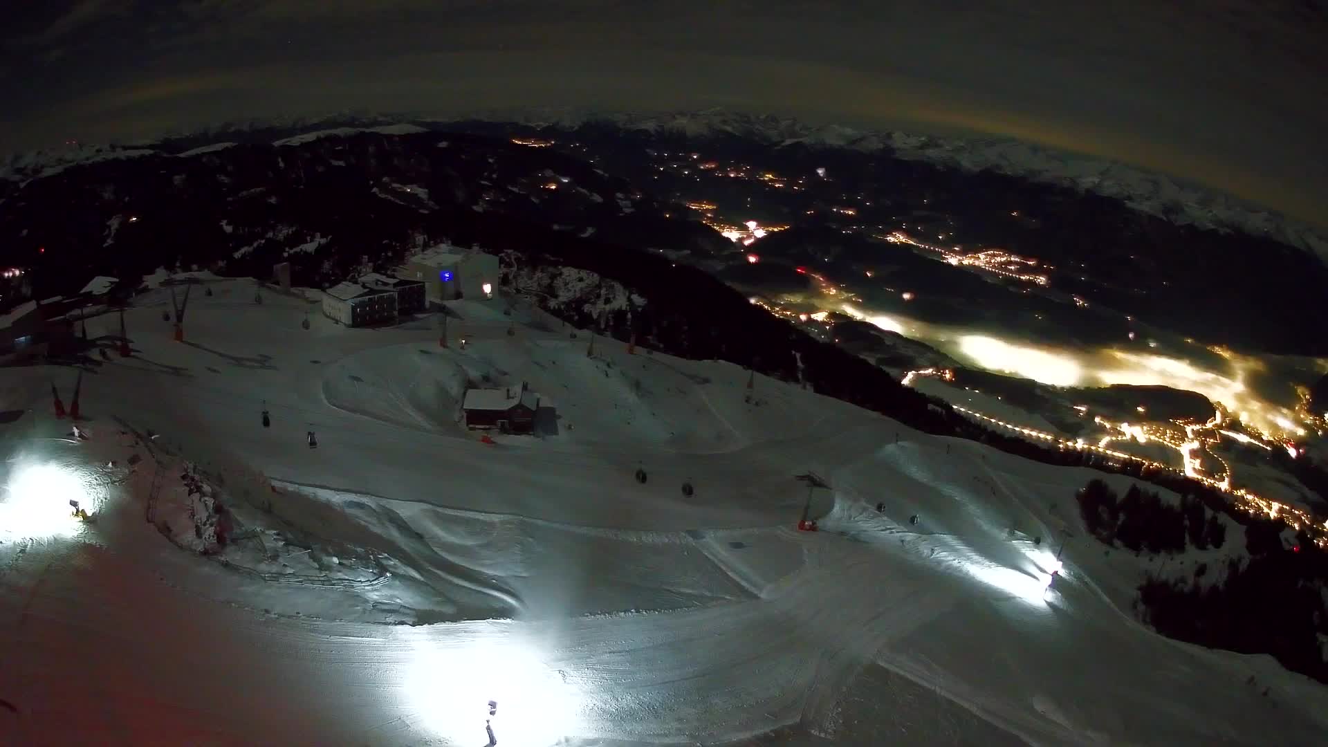 Stazione sciistica di Plan de Corones | vista su Brunico