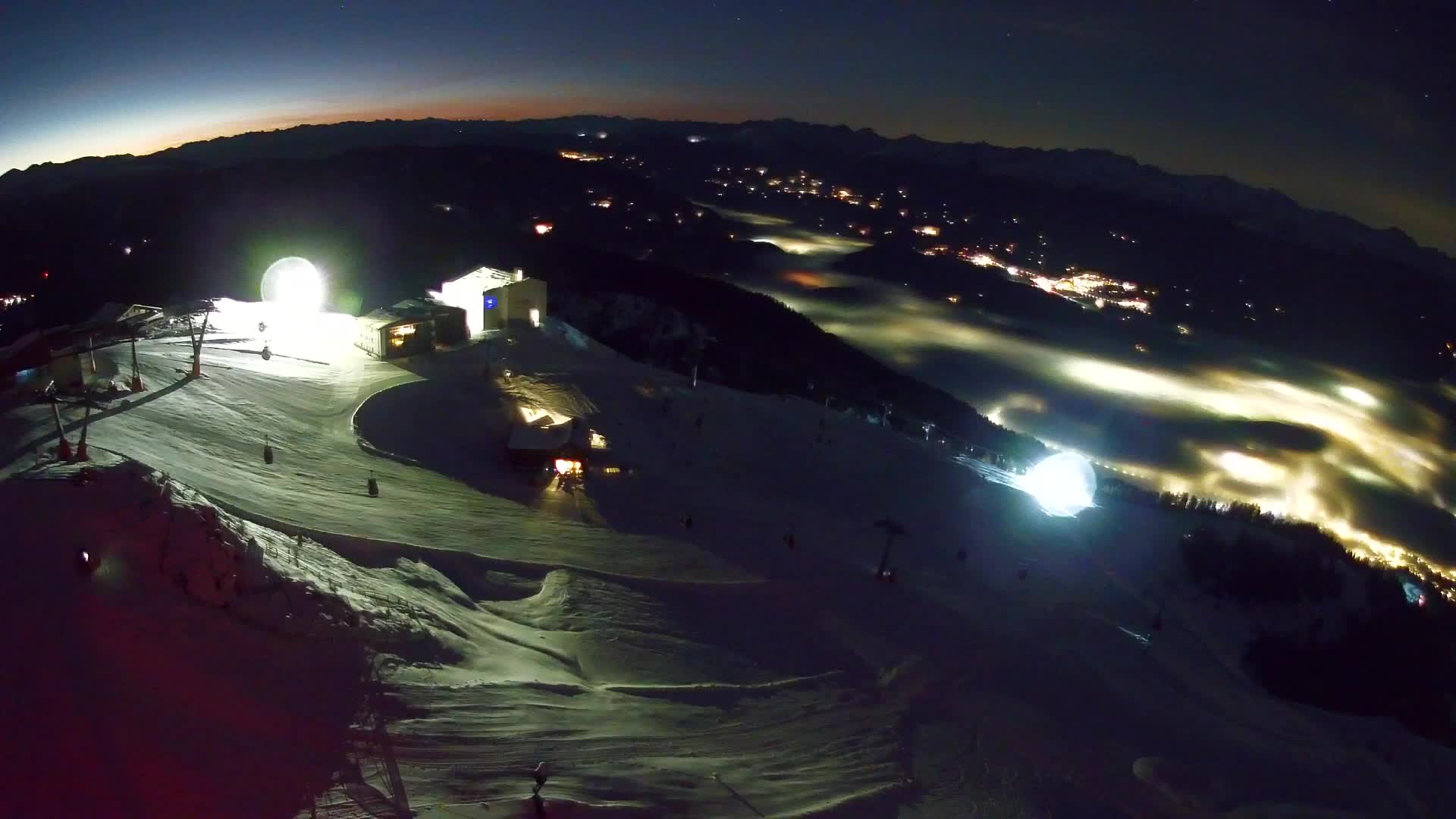 Stazione sciistica di Plan de Corones | vista su Brunico