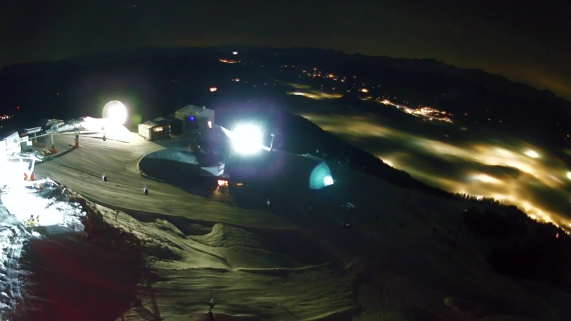 Kronplatz peak Ski resort | view to Bruneck