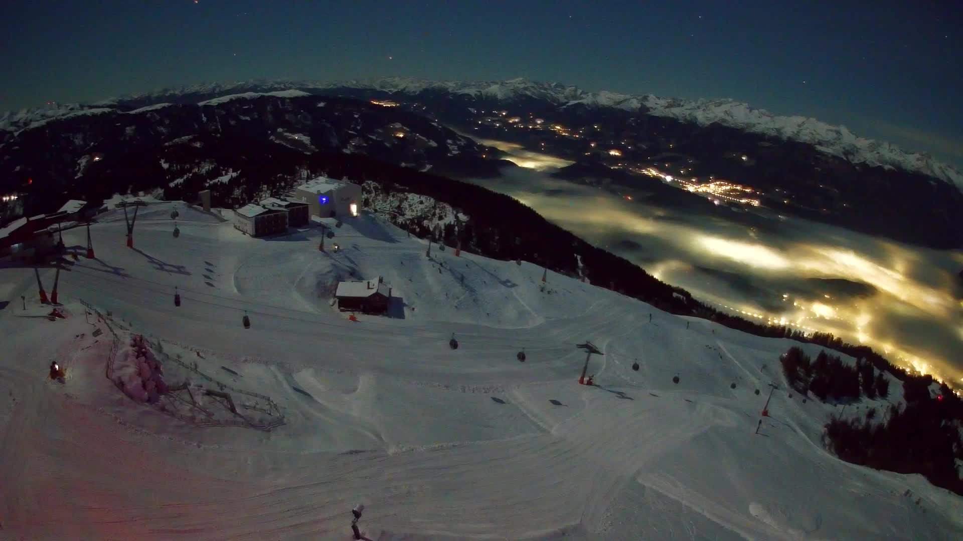 Kronplatz peak Ski resort | view to Bruneck