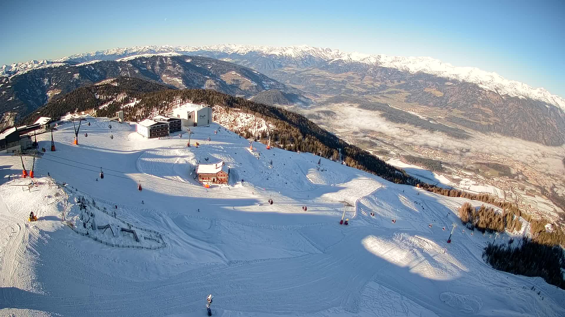 Smučišče Kronplatz – vrh | pogled na Bruneck