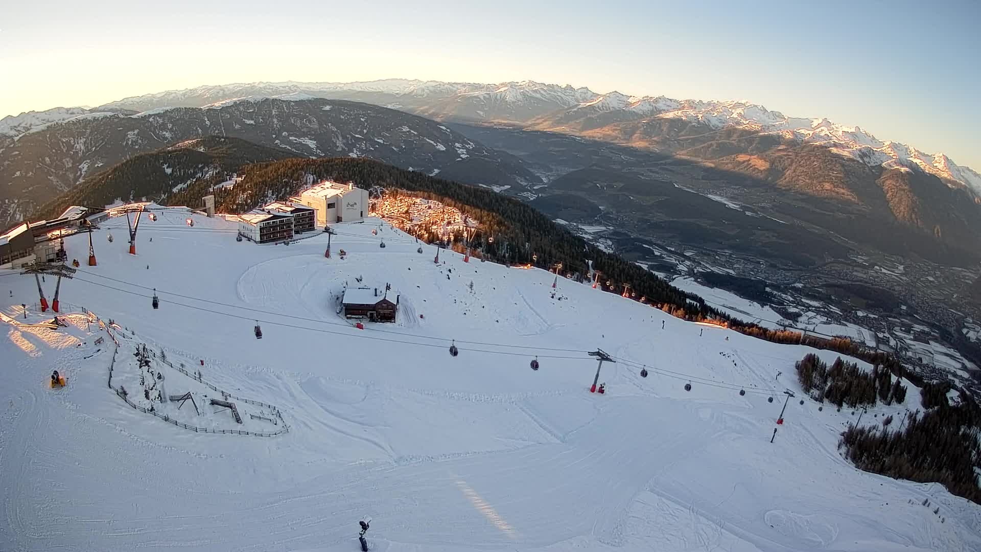 Skijalište Kronplatz – vrh | pogled na Bruneck