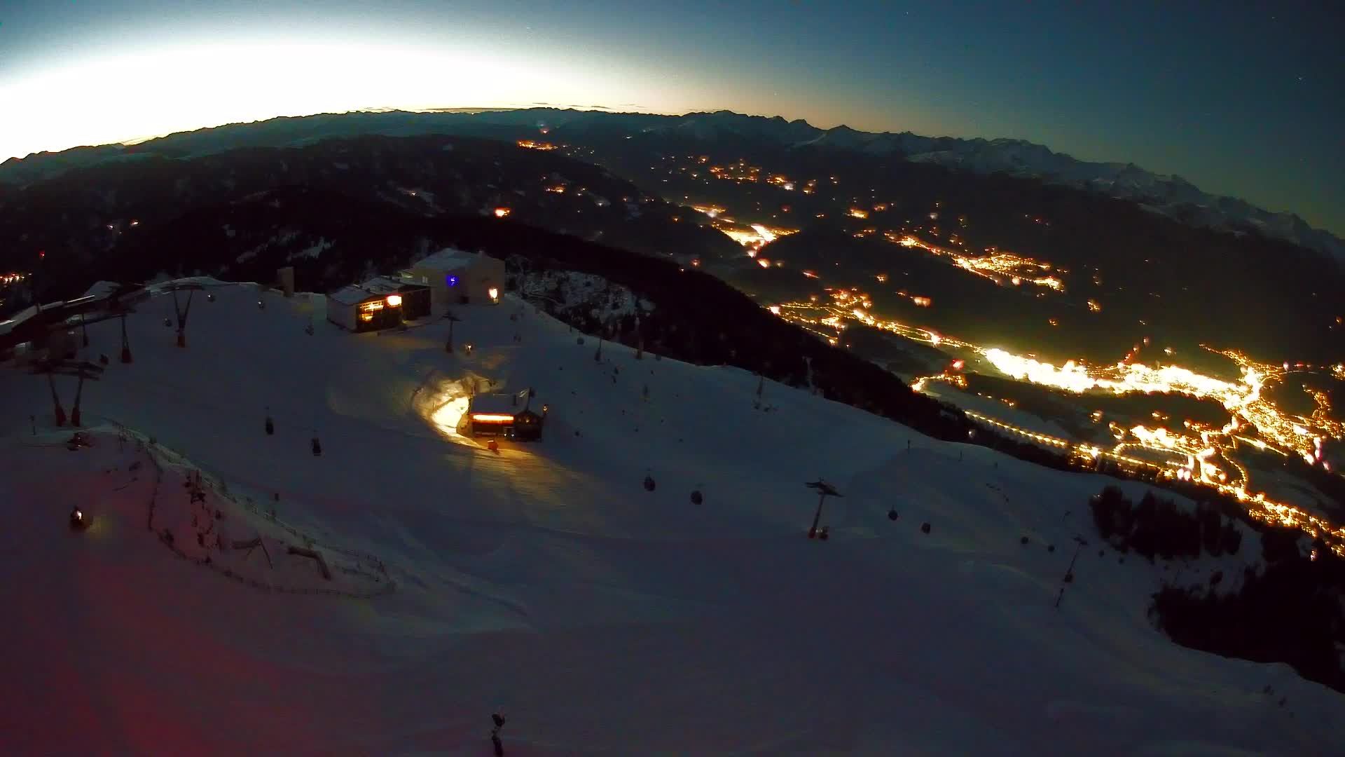 Skigebiet Kronplatz Gipfel | Blick auf Bruneck
