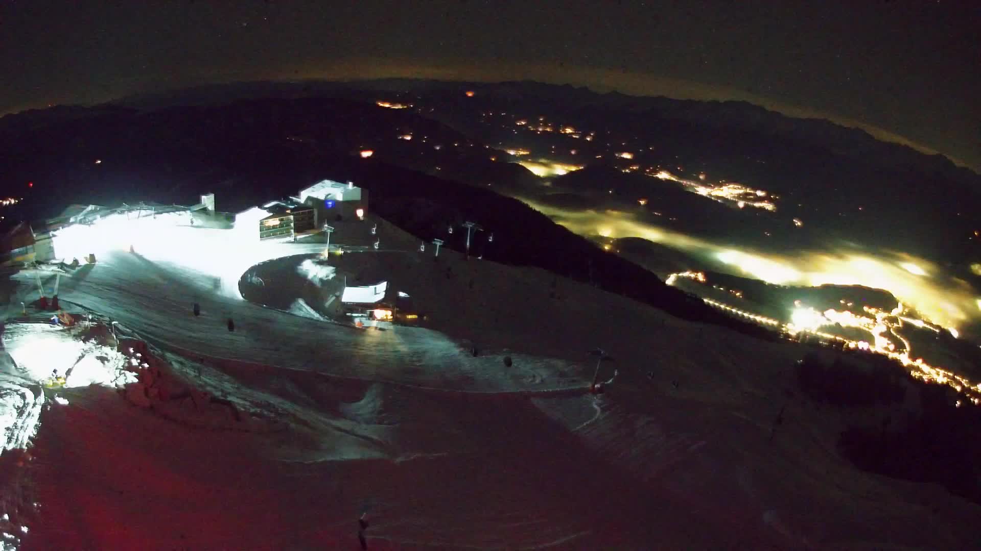 Kronplatz peak Ski resort | view to Bruneck