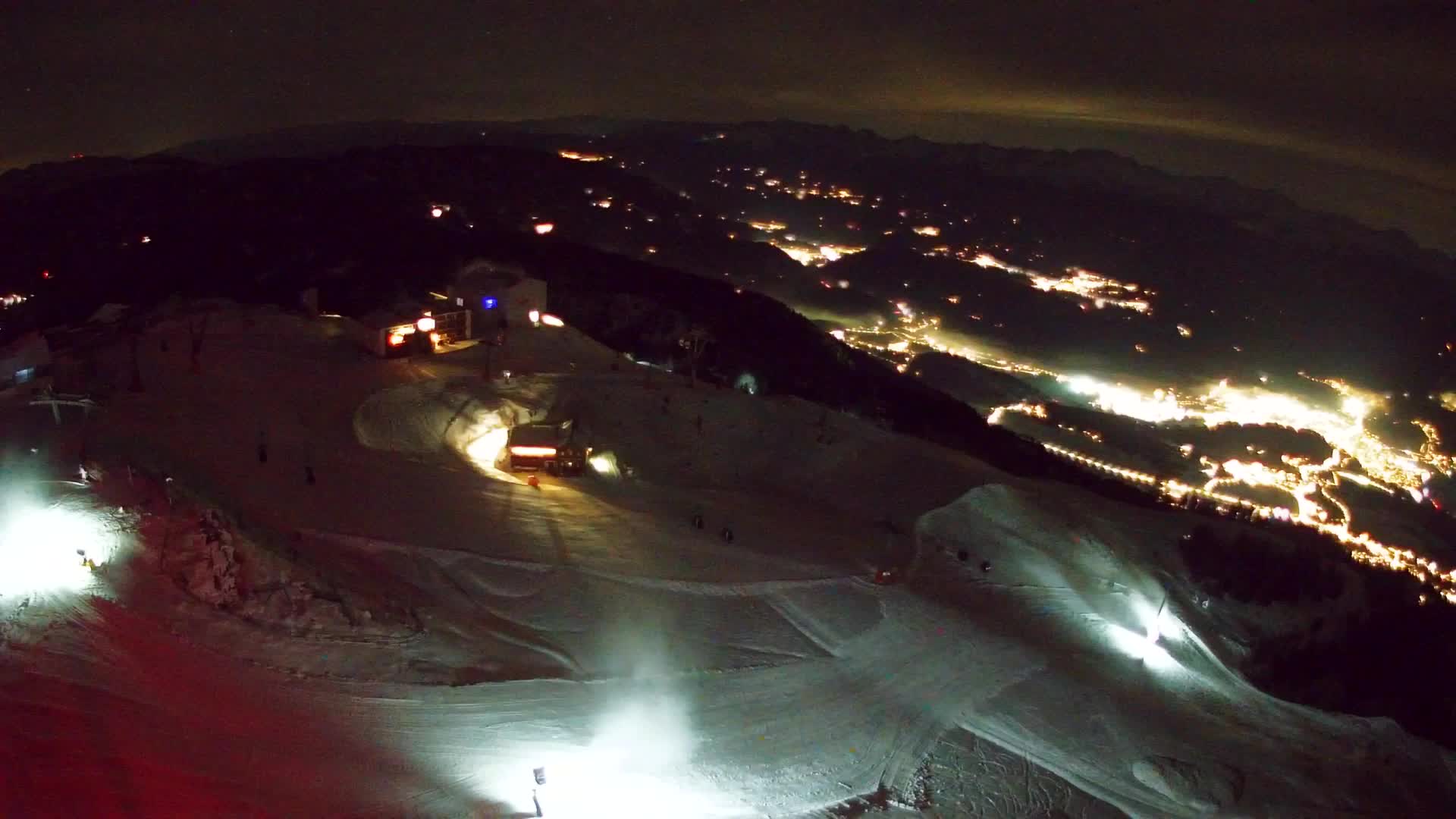 Skigebiet Kronplatz Gipfel | Blick auf Bruneck