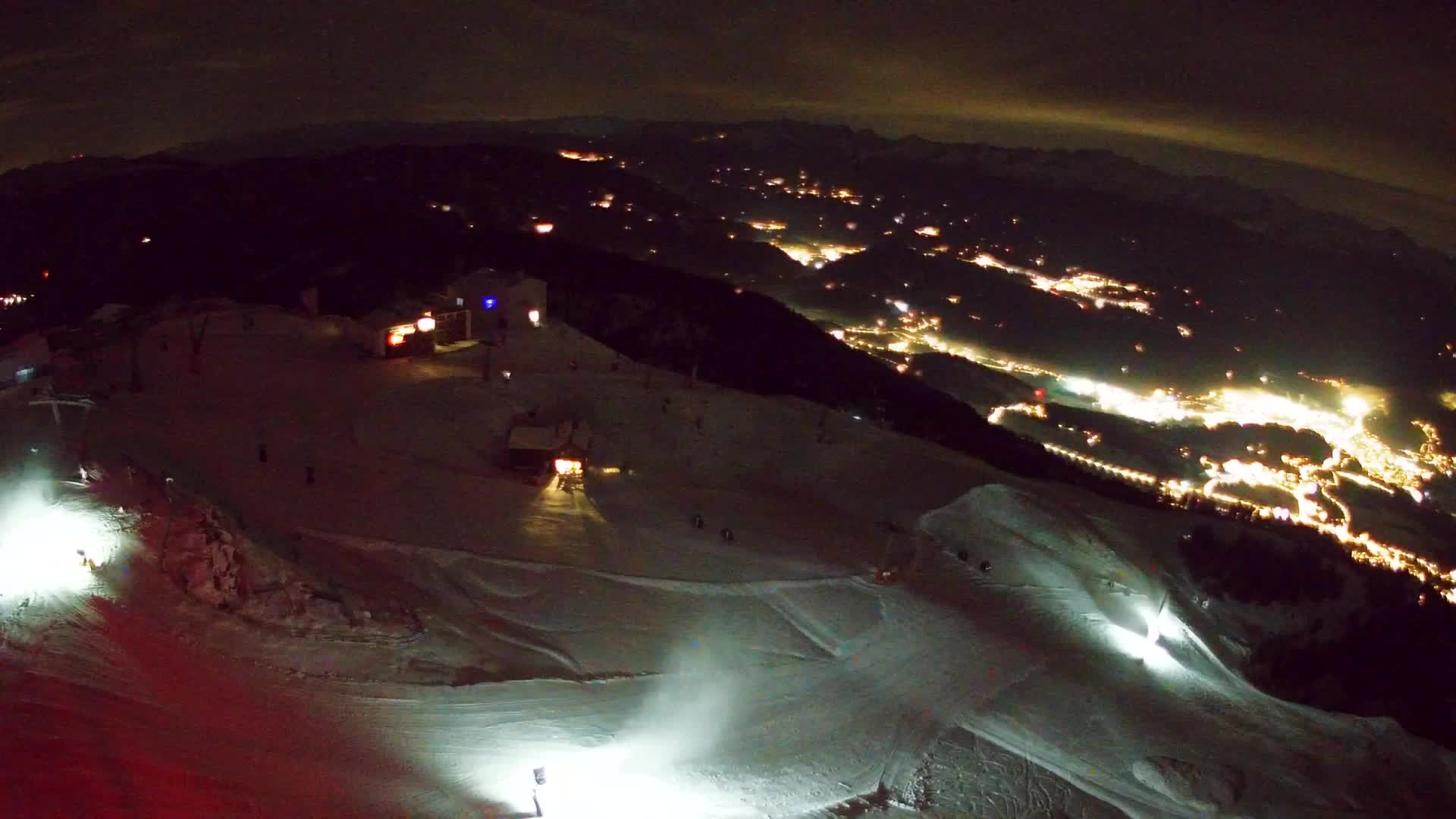 Skigebiet Kronplatz Gipfel | Blick auf Bruneck