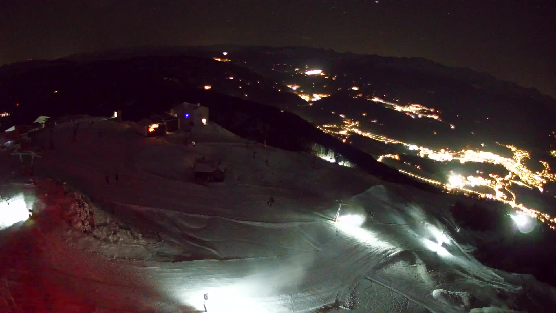 Kronplatz peak Ski resort | view to Bruneck
