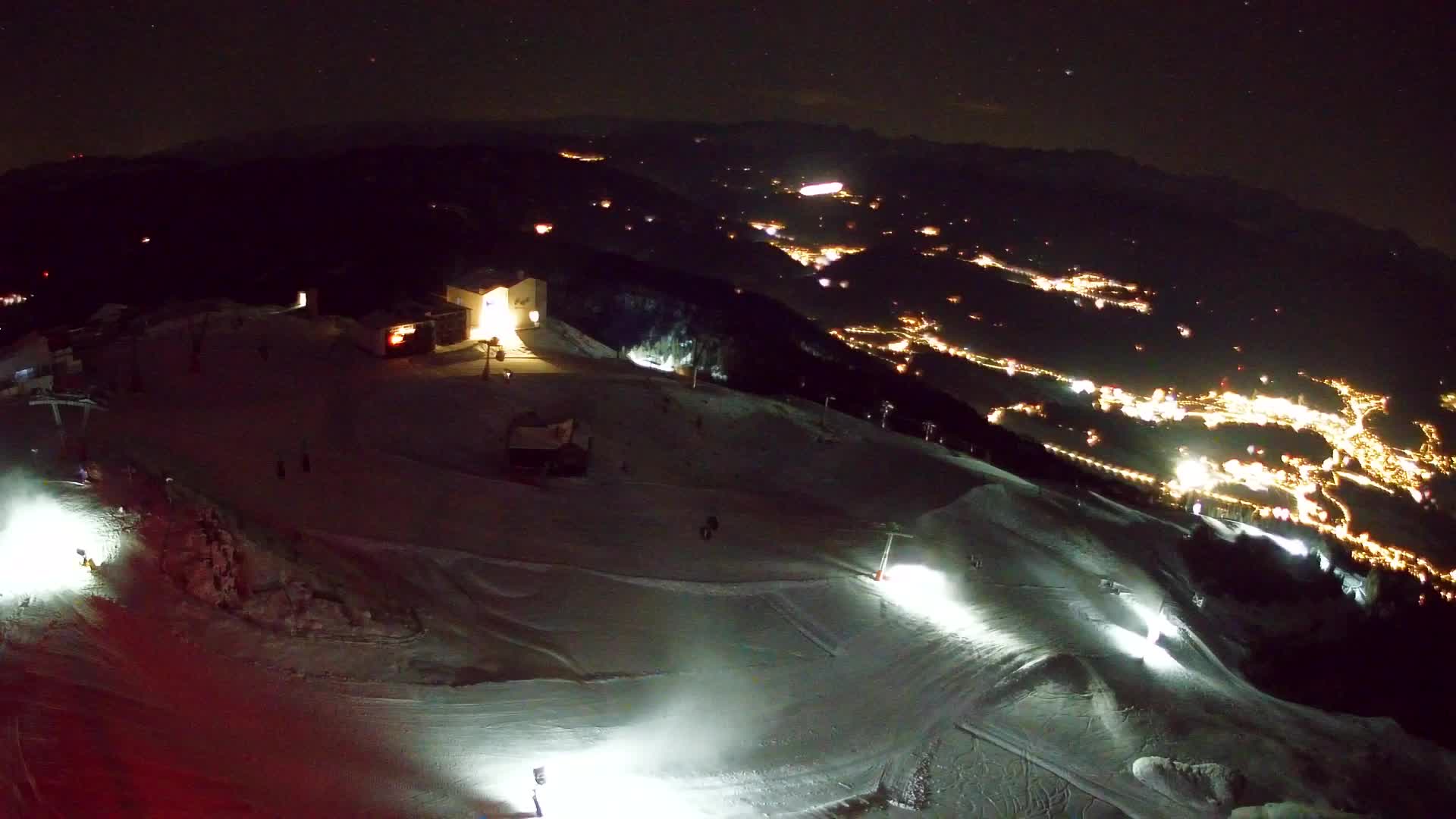 Kronplatz peak Ski resort | view to Bruneck