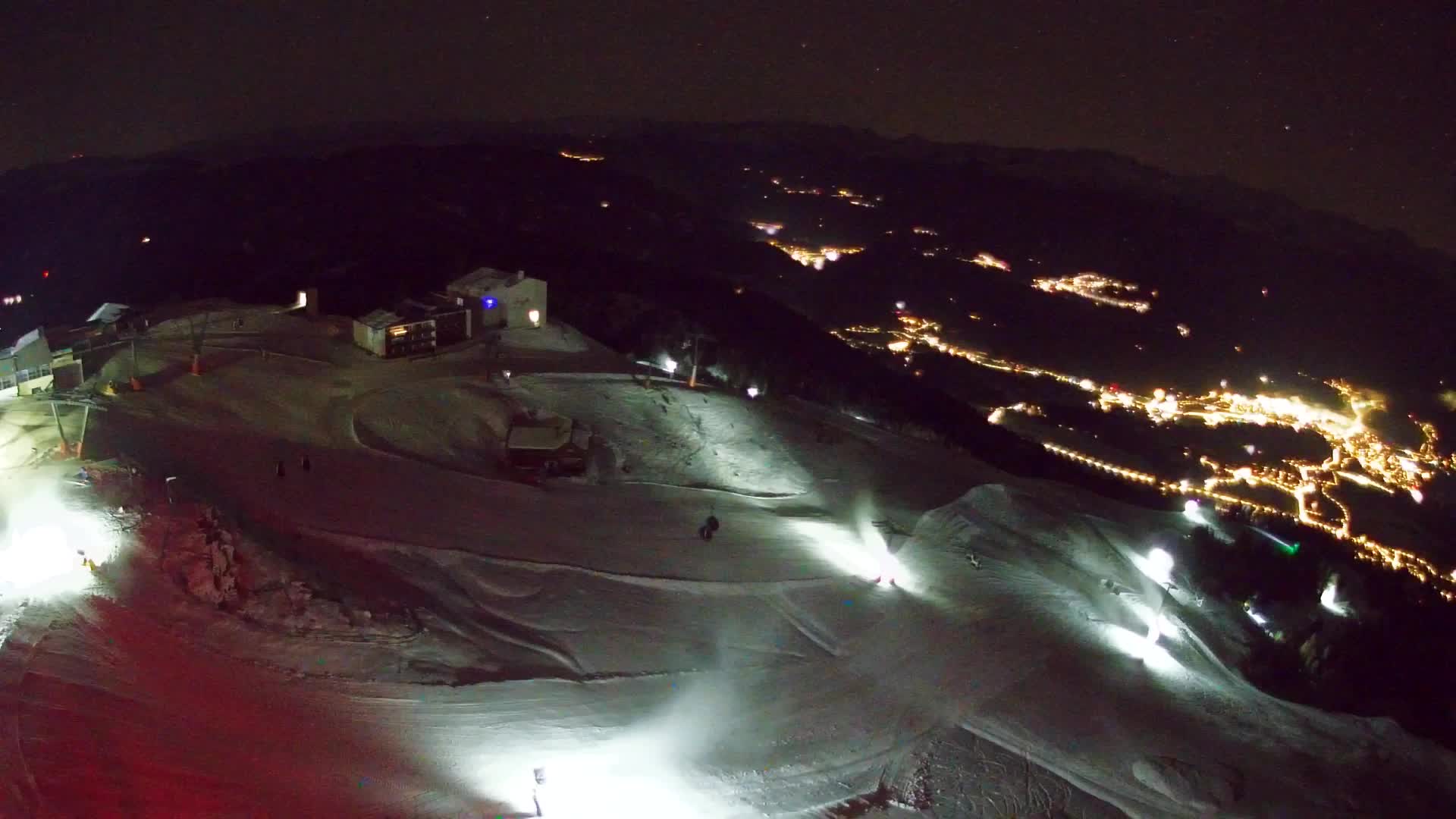 Kronplatz peak Ski resort | view to Bruneck