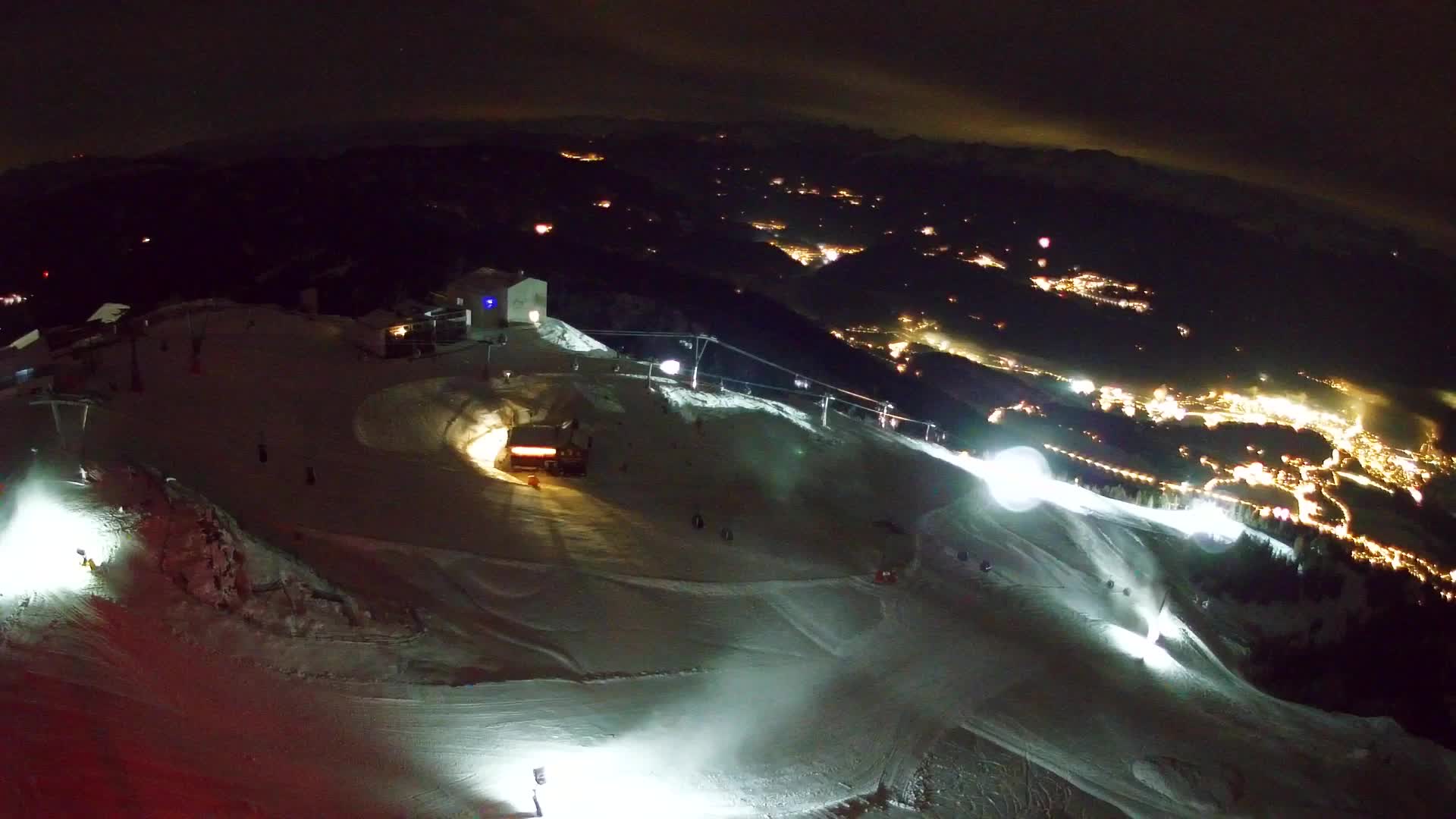 Kronplatz peak Ski resort | view to Bruneck