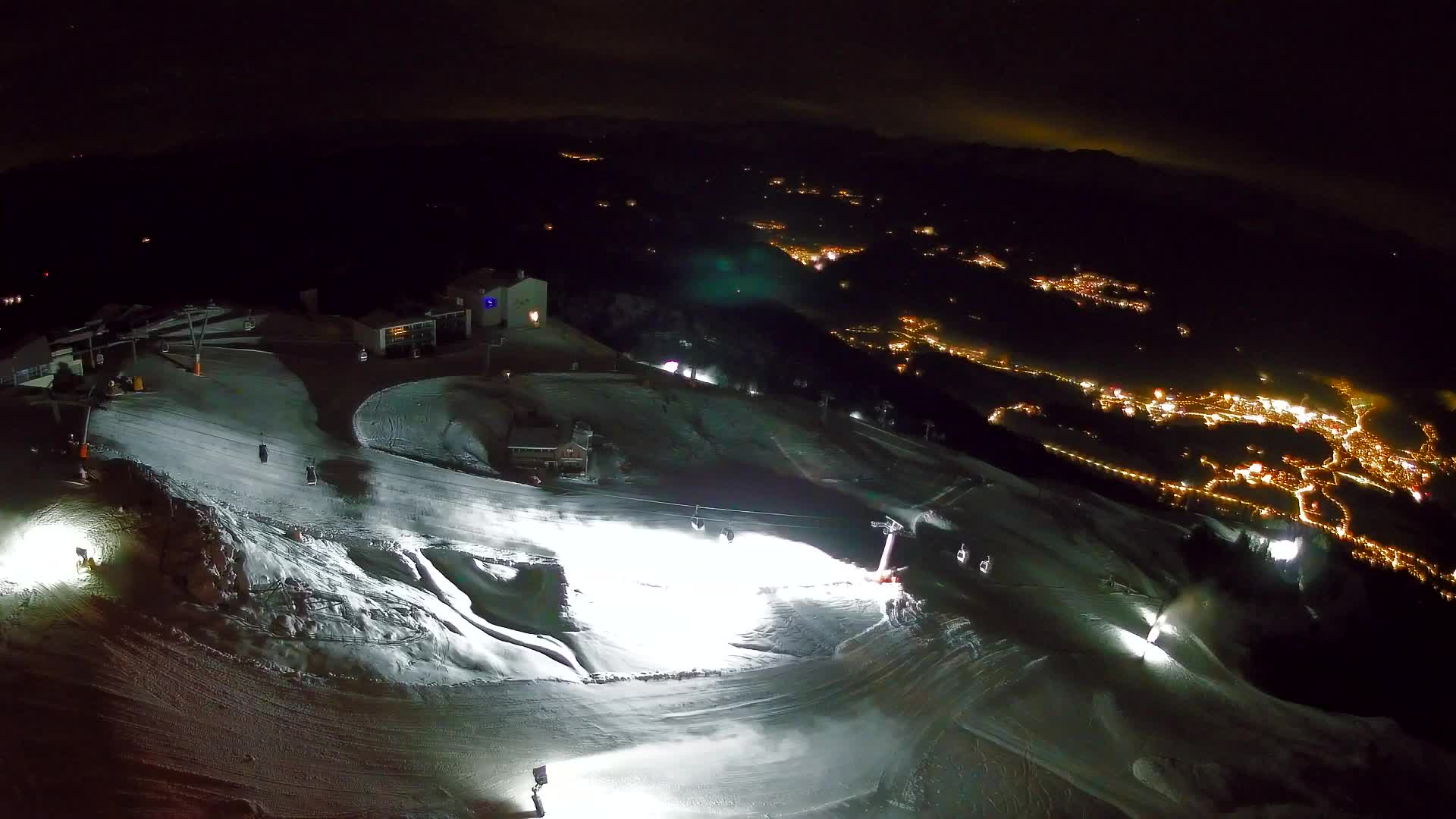 Skigebiet Kronplatz Gipfel | Blick auf Bruneck
