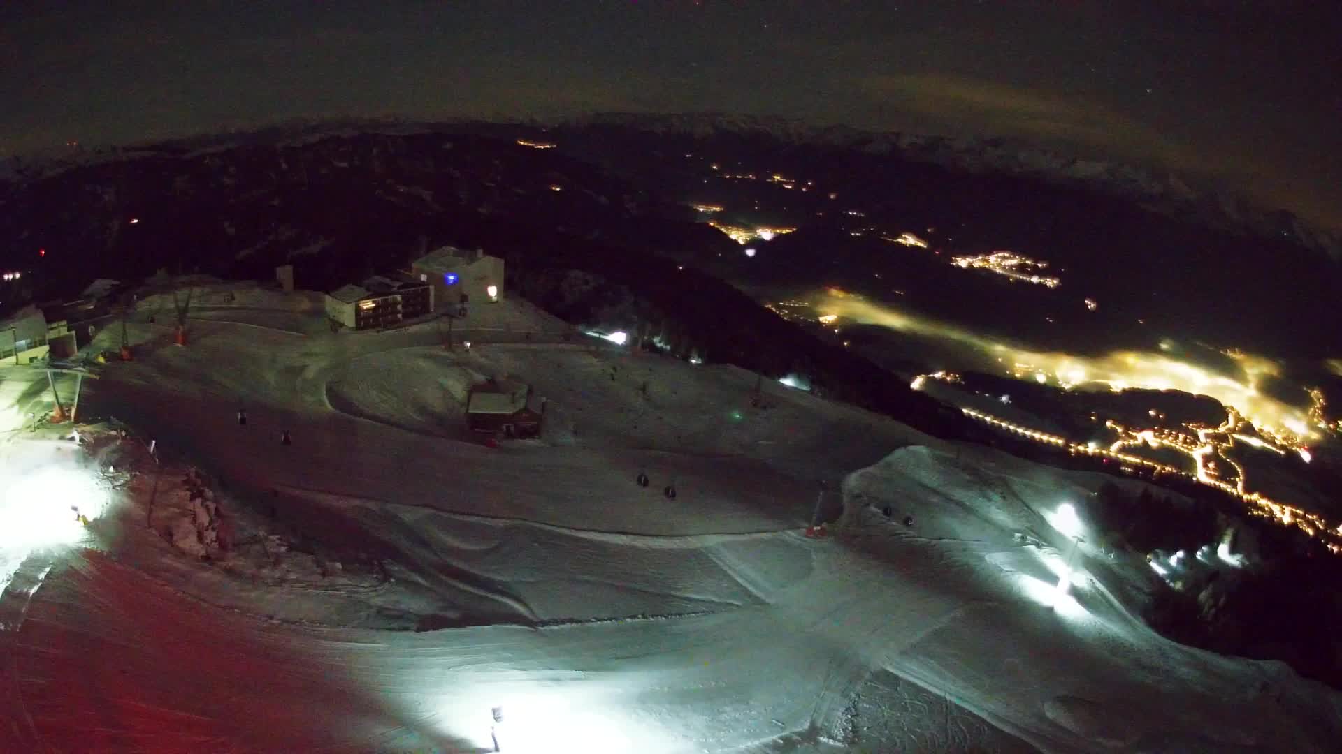 Skigebiet Kronplatz Gipfel | Blick auf Bruneck