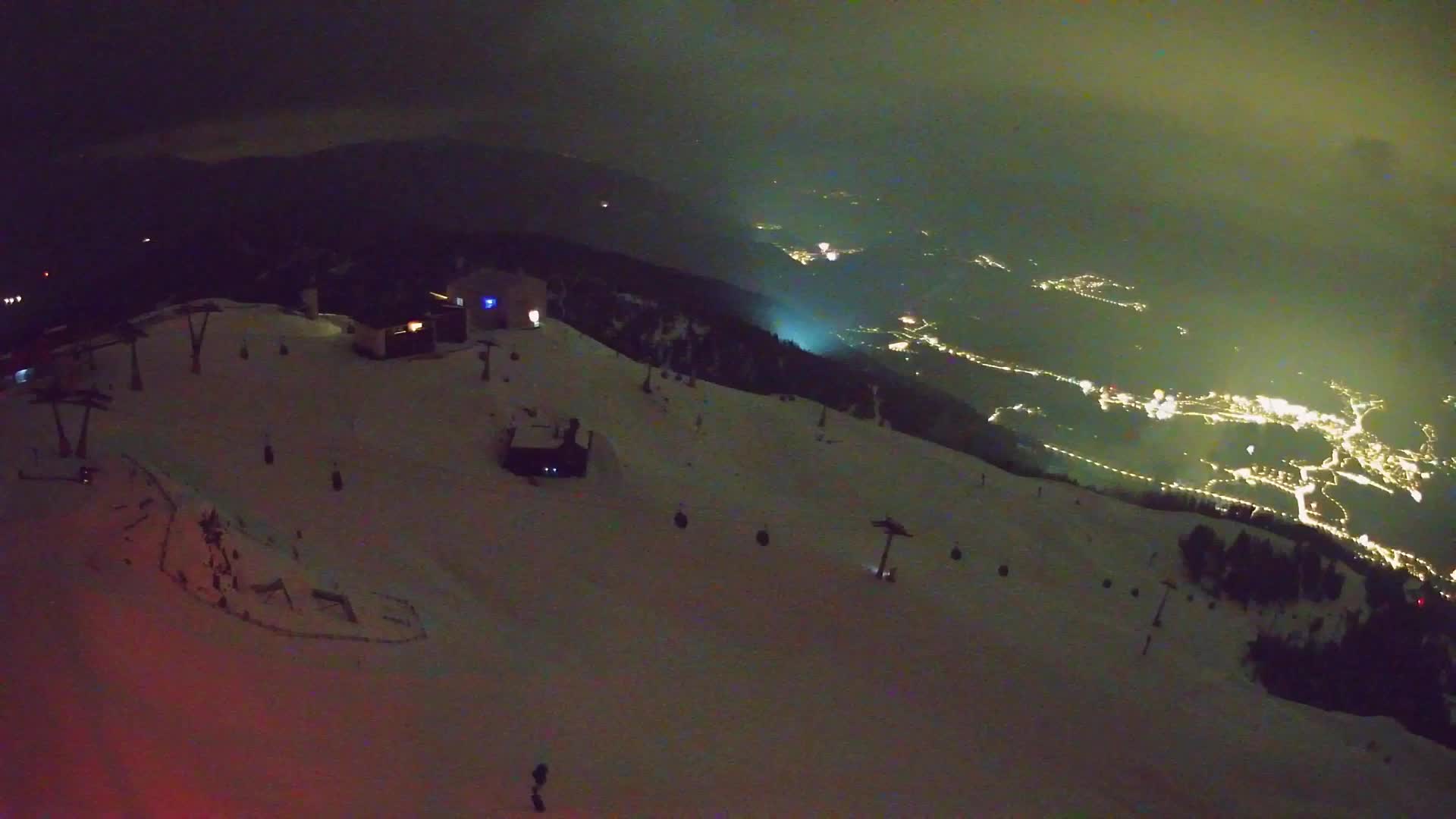 Skigebiet Kronplatz Gipfel | Blick auf Bruneck