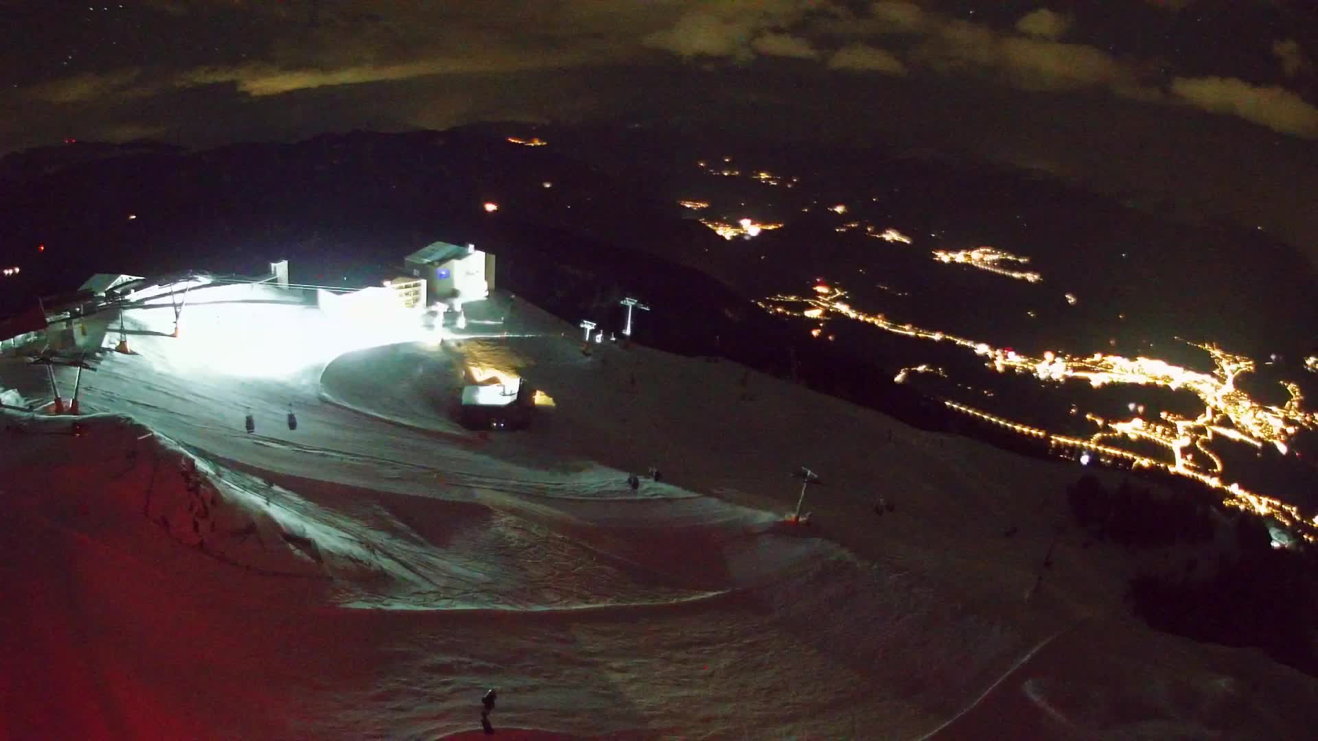 Stazione sciistica di Plan de Corones | vista su Brunico