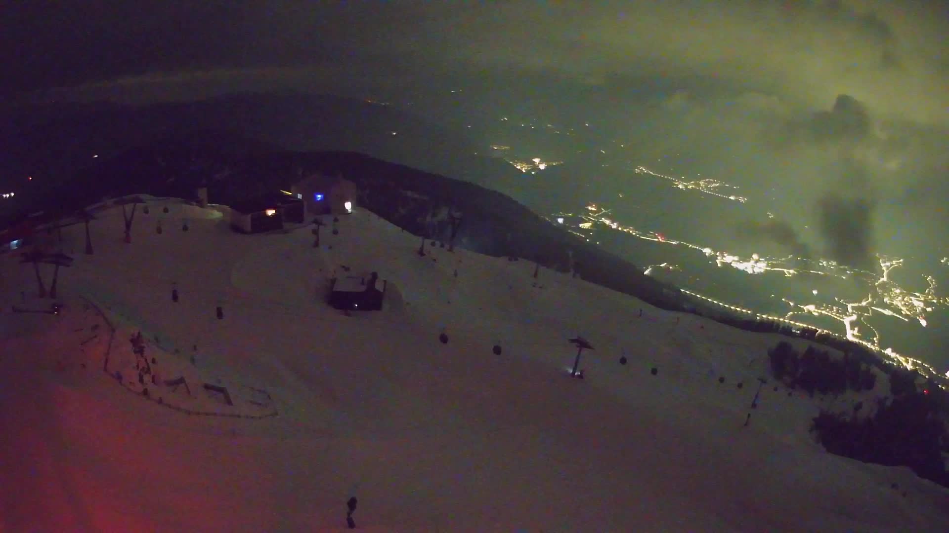 Stazione sciistica di Plan de Corones | vista su Brunico