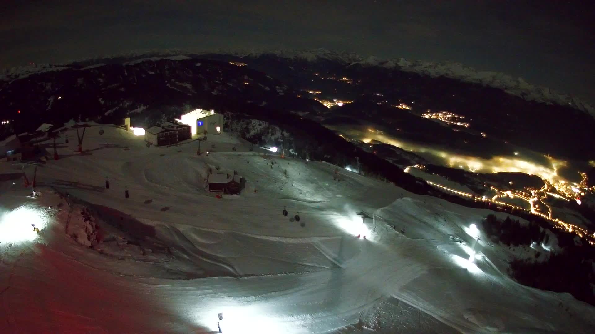 Kronplatz peak Ski resort | view to Bruneck