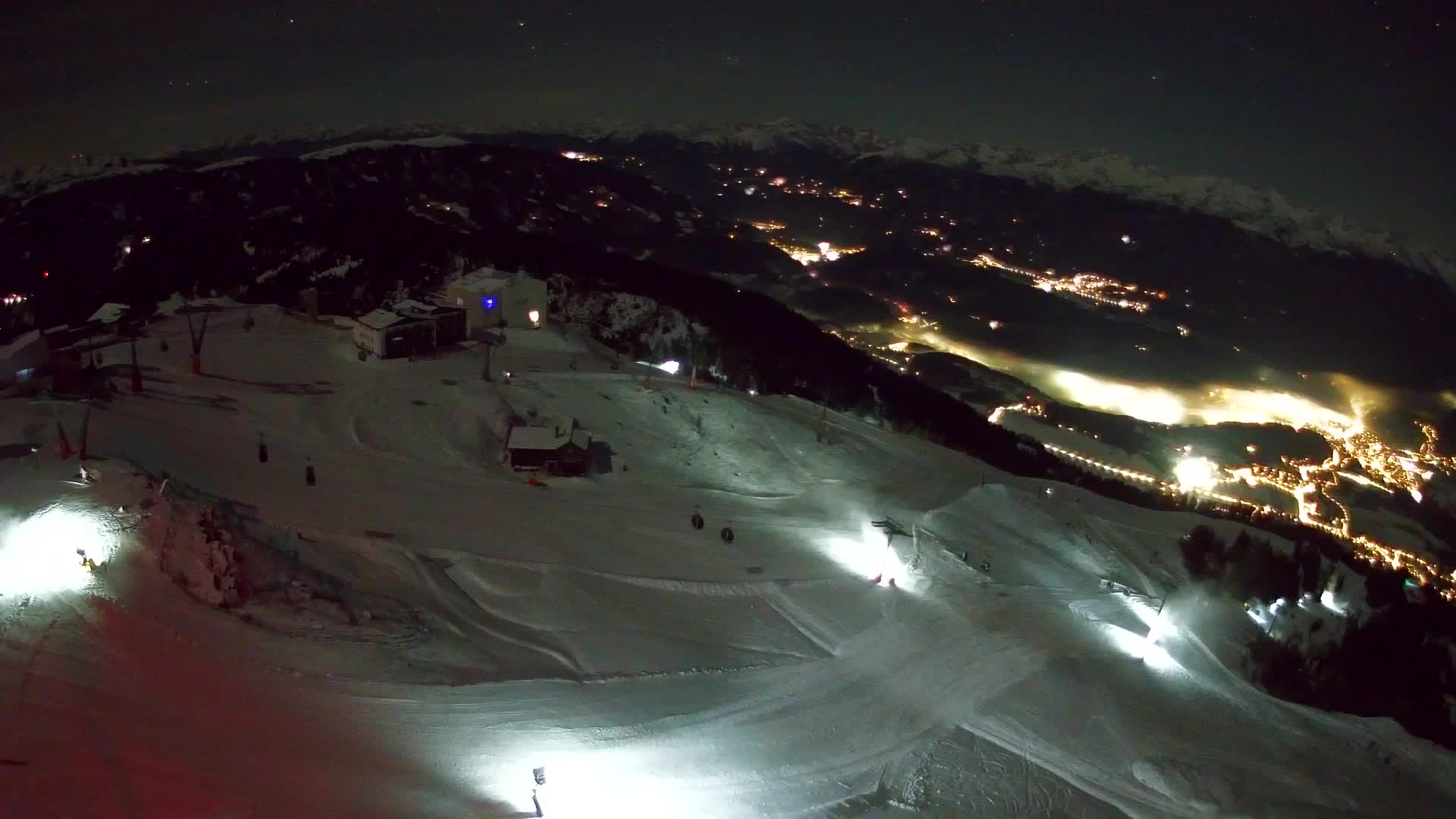 Skigebiet Kronplatz Gipfel | Blick auf Bruneck