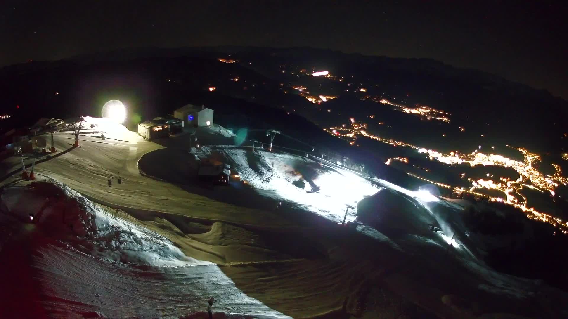 Kronplatz peak Ski resort | view to Bruneck