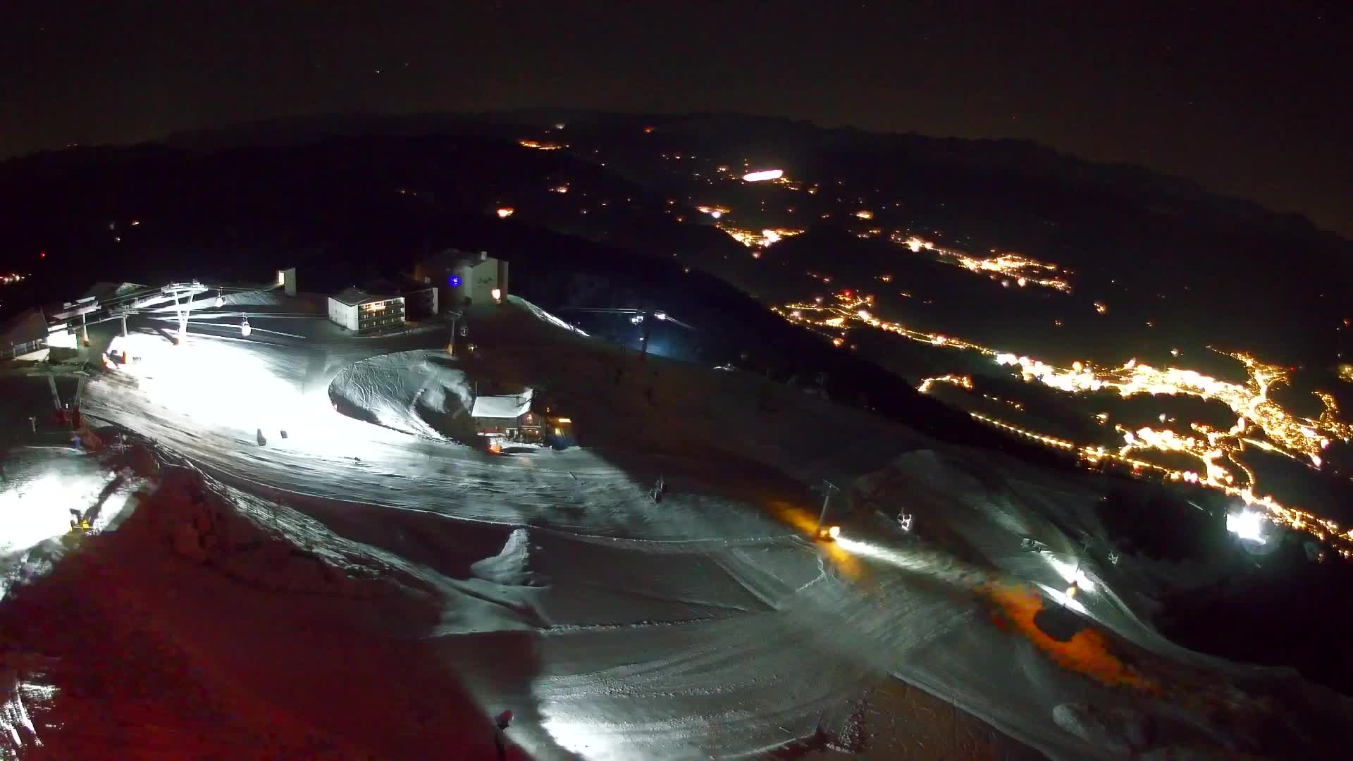 Skigebiet Kronplatz Gipfel | Blick auf Bruneck