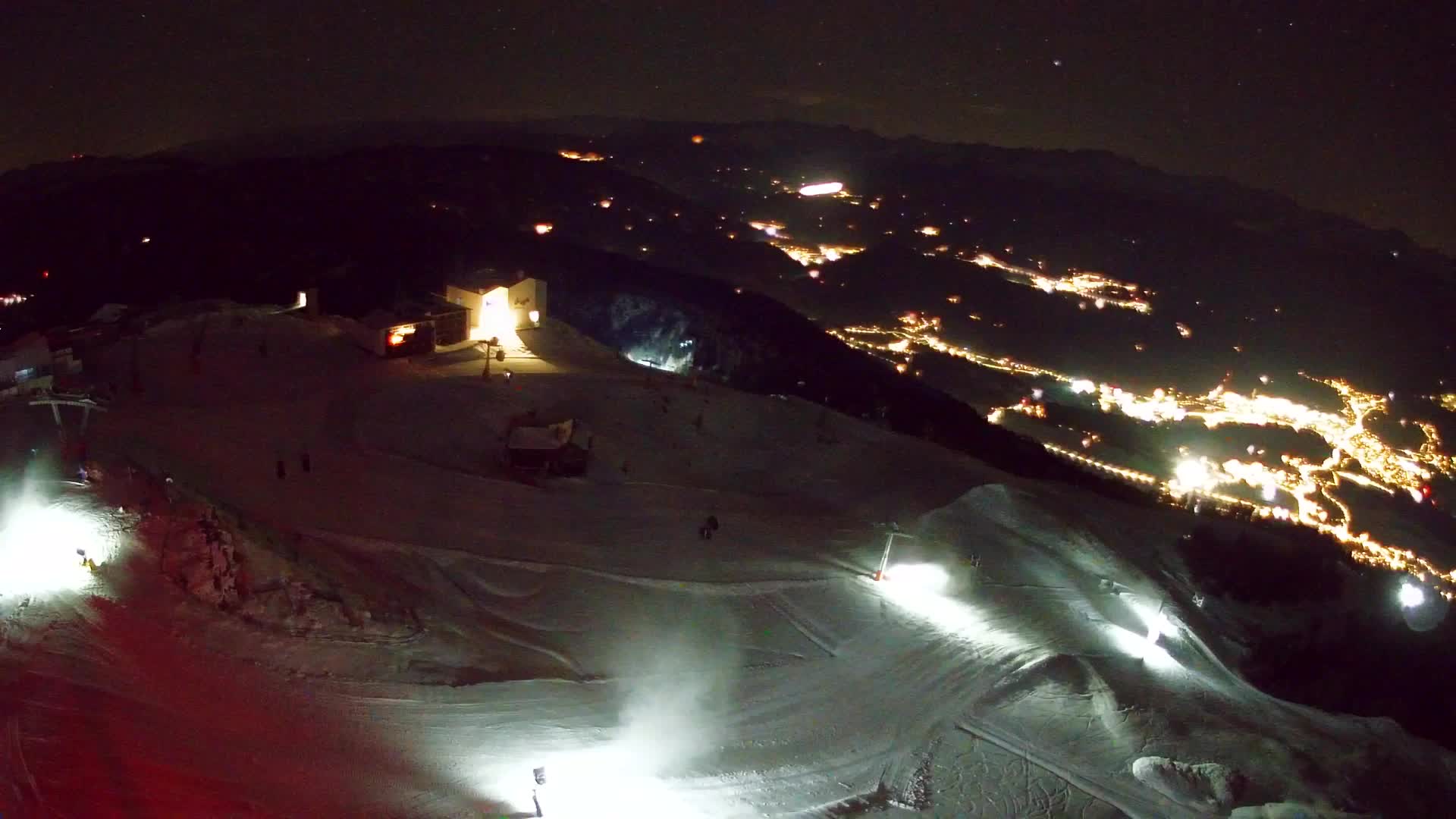 Skigebiet Kronplatz Gipfel | Blick auf Bruneck