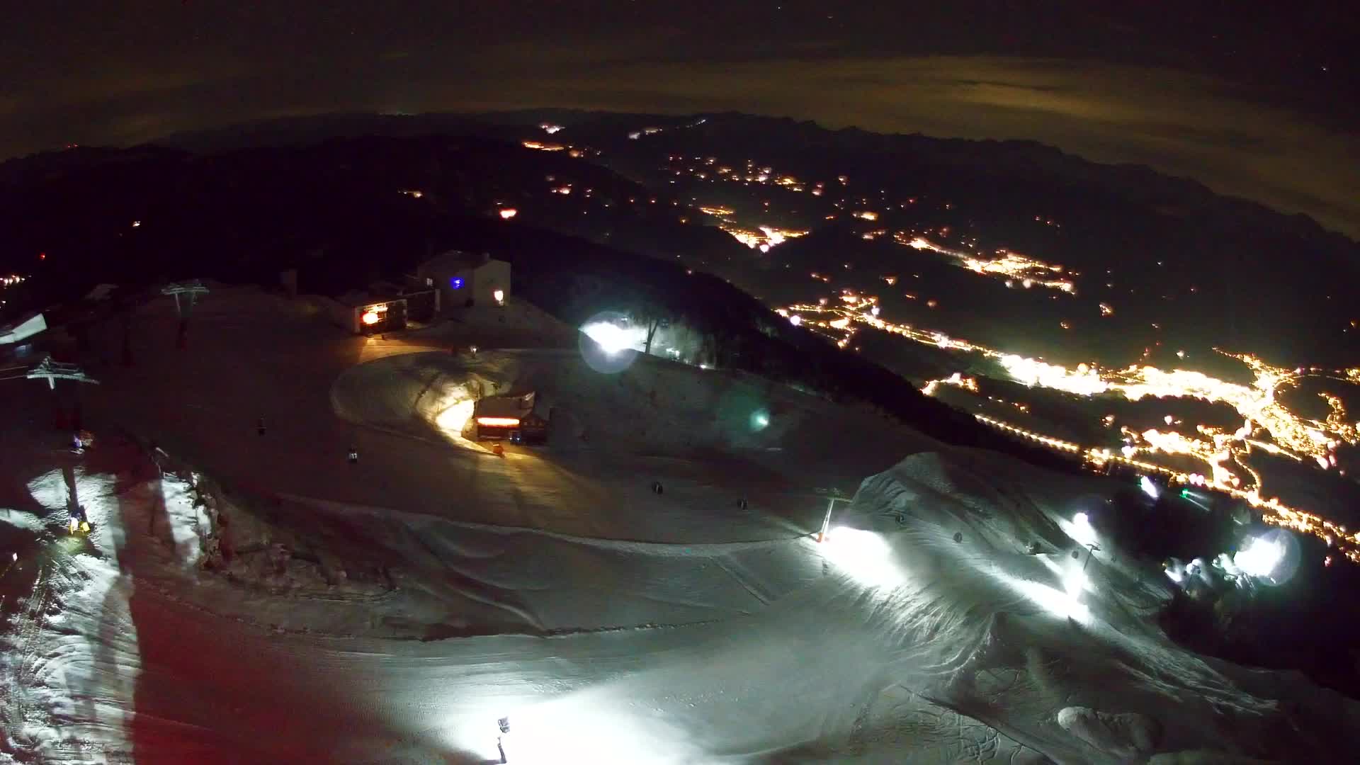 Kronplatz peak Ski resort | view to Bruneck