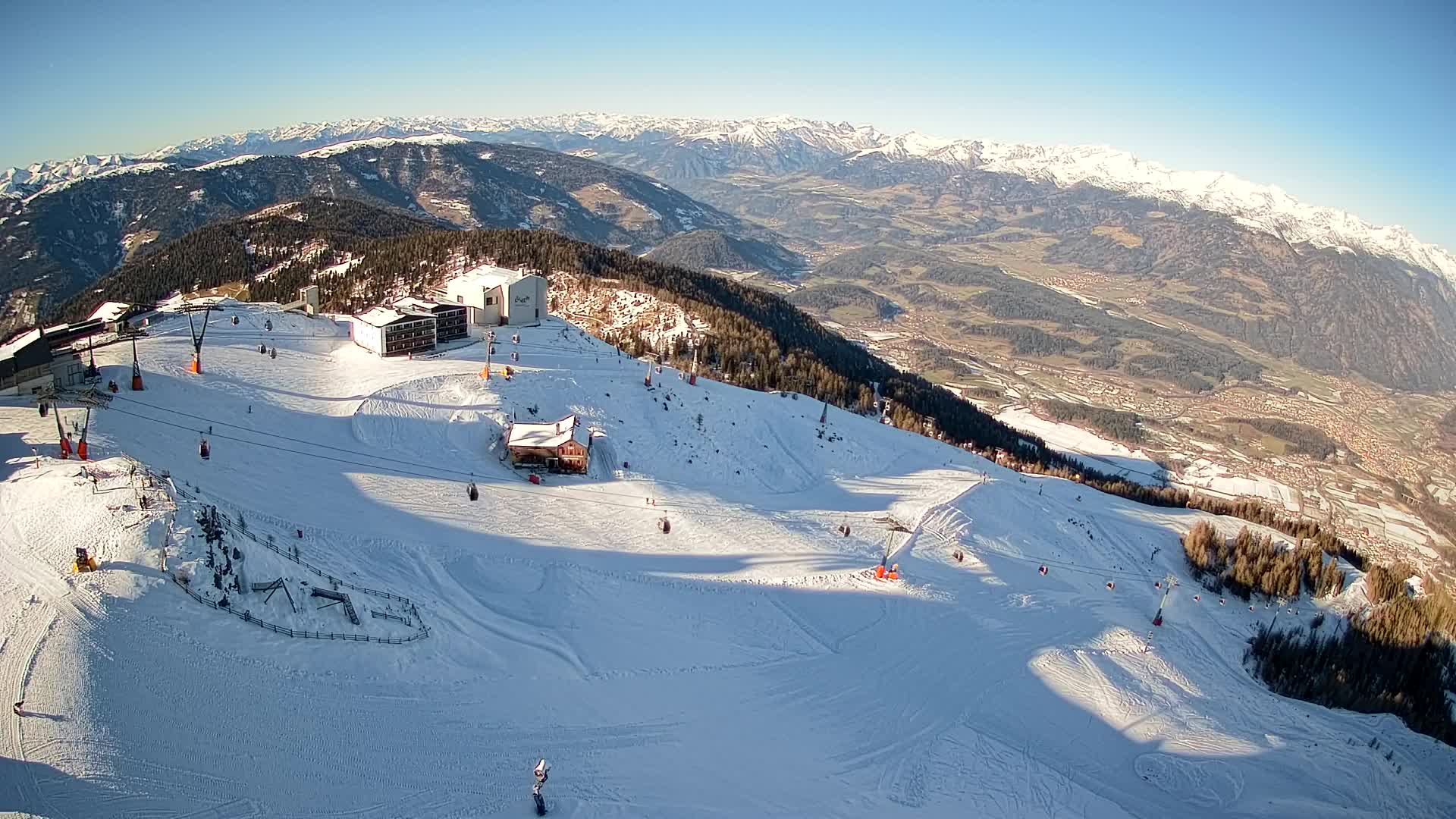 Smučišče Kronplatz – vrh | pogled na Bruneck