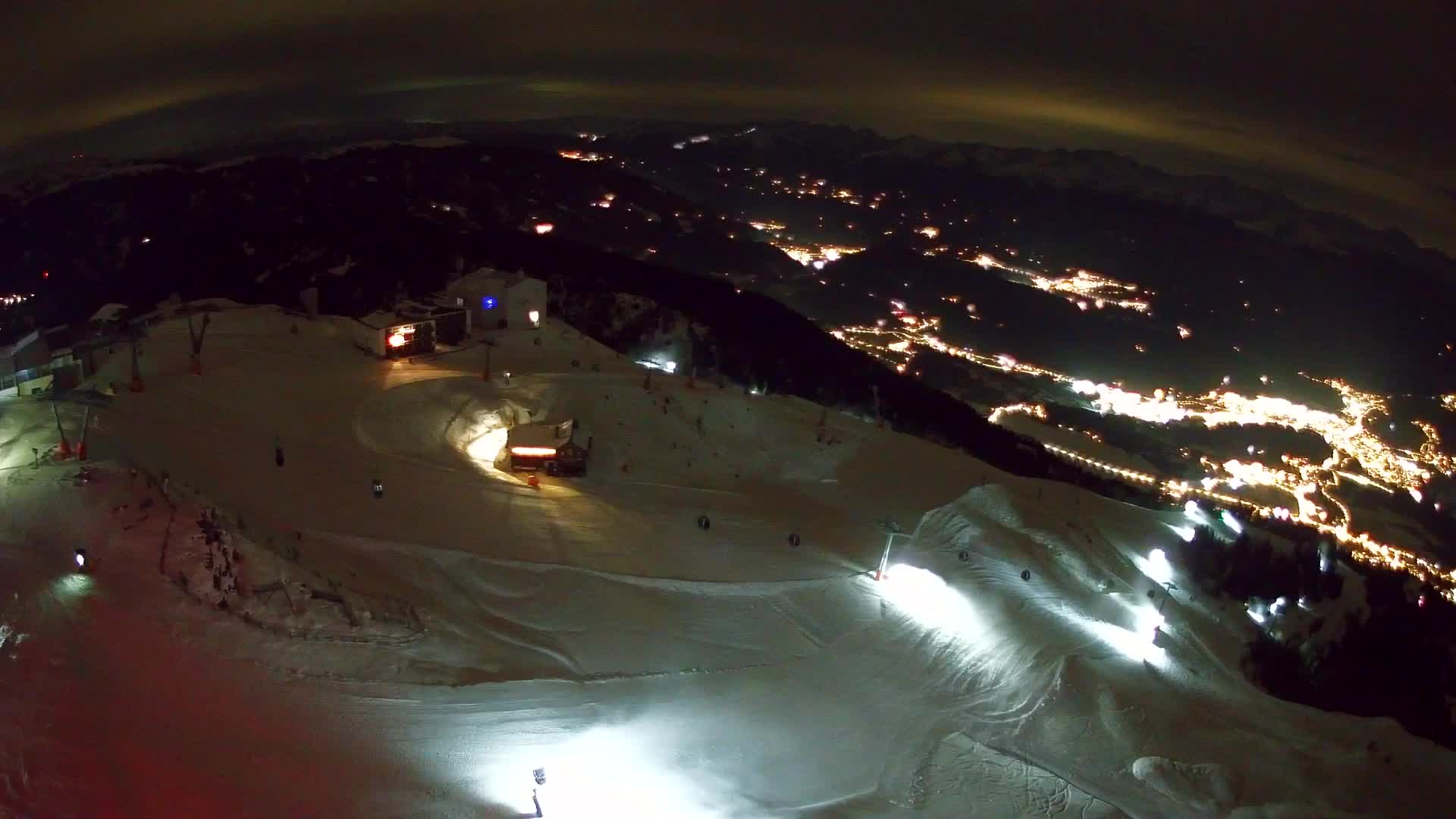 Station de ski Kronplatz sommet | vue sur Brunico