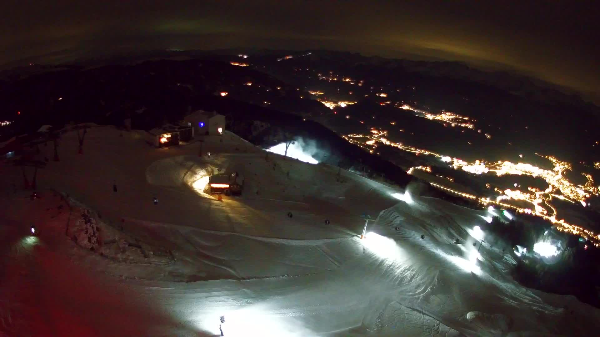 Stazione sciistica di Plan de Corones | vista su Brunico