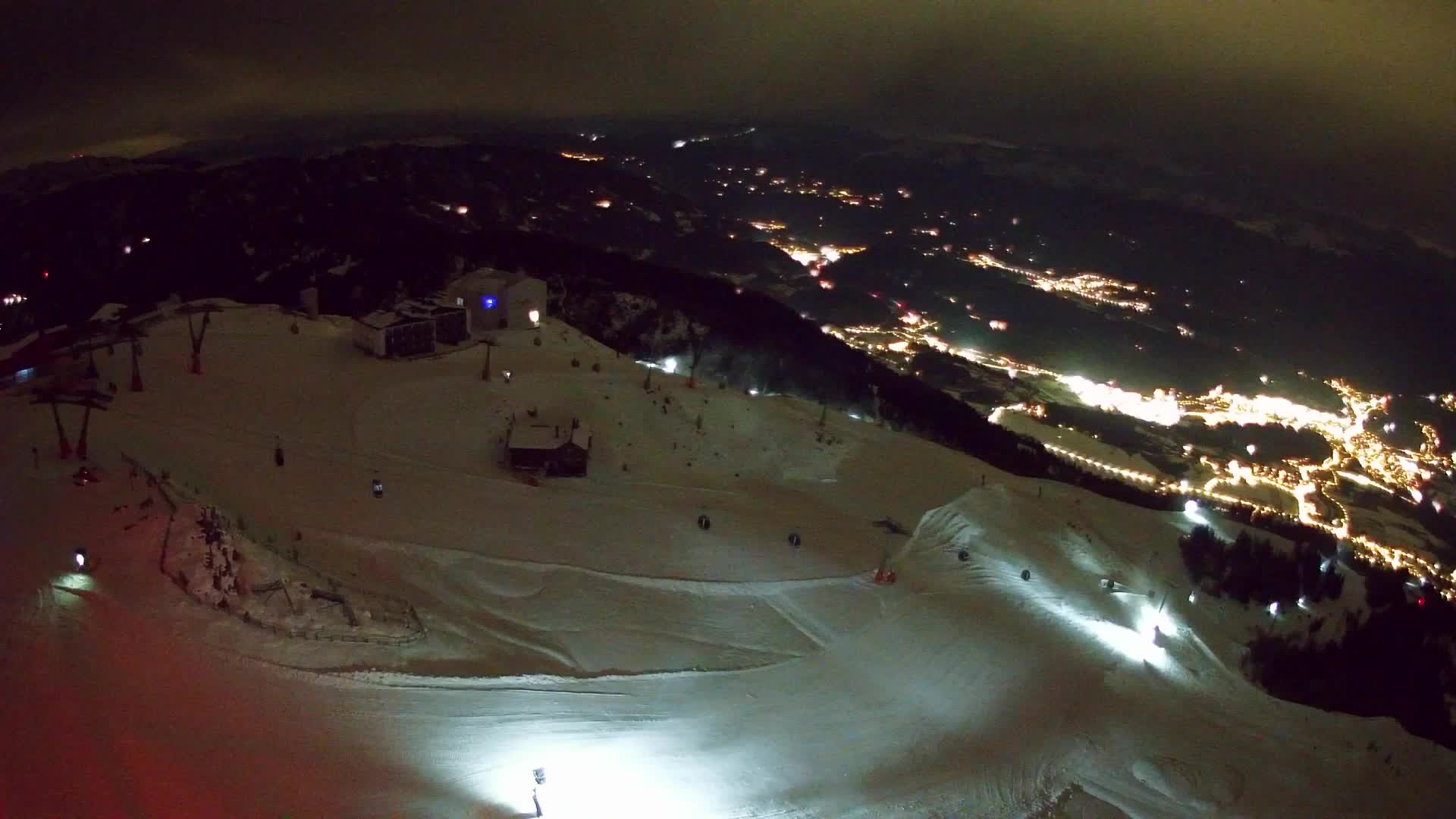 Skigebiet Kronplatz Gipfel | Blick auf Bruneck