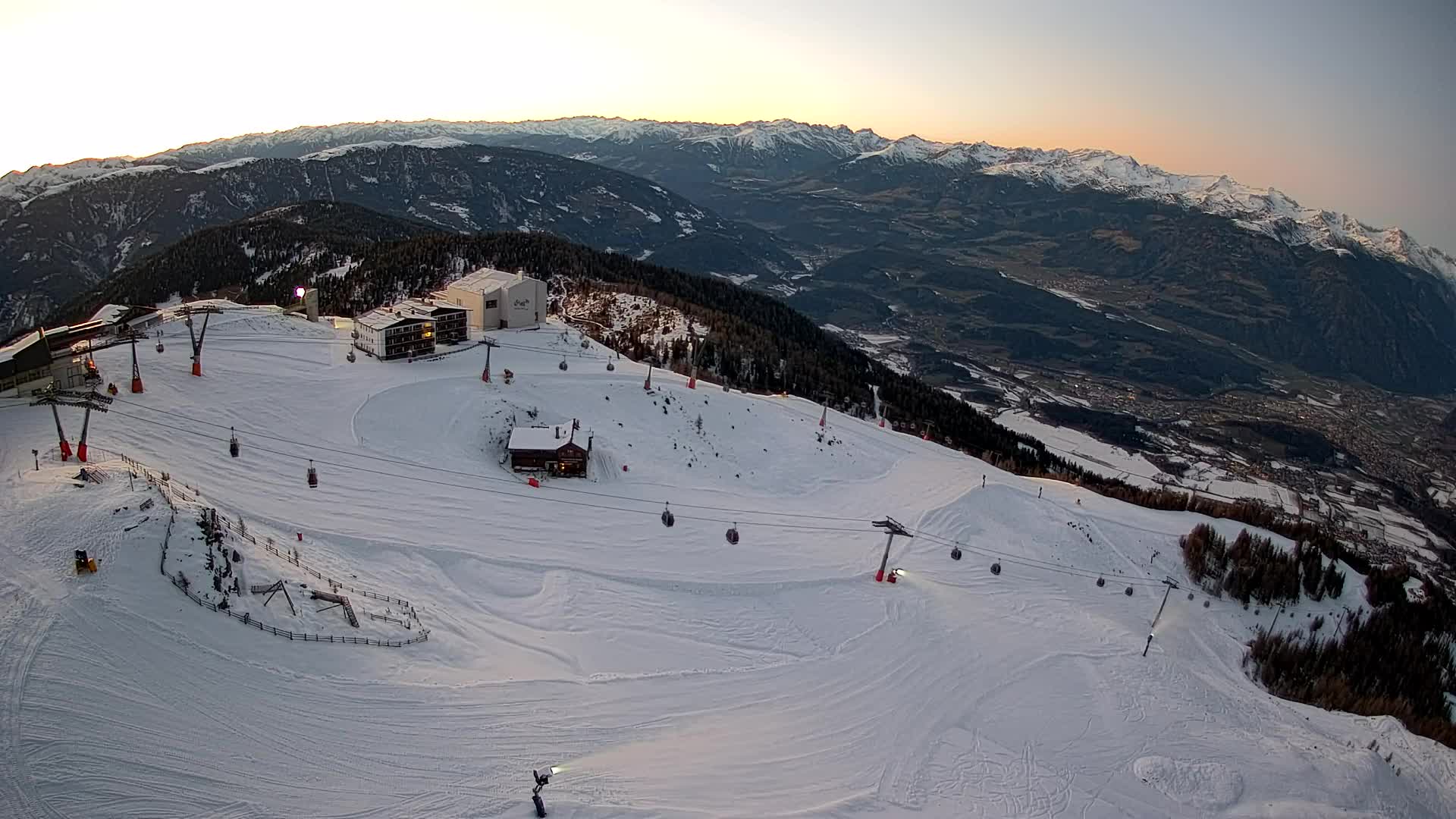 Skijalište Kronplatz – vrh | pogled na Bruneck