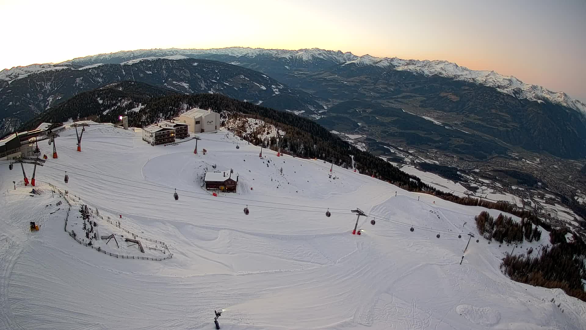 Skijalište Kronplatz – vrh | pogled na Bruneck