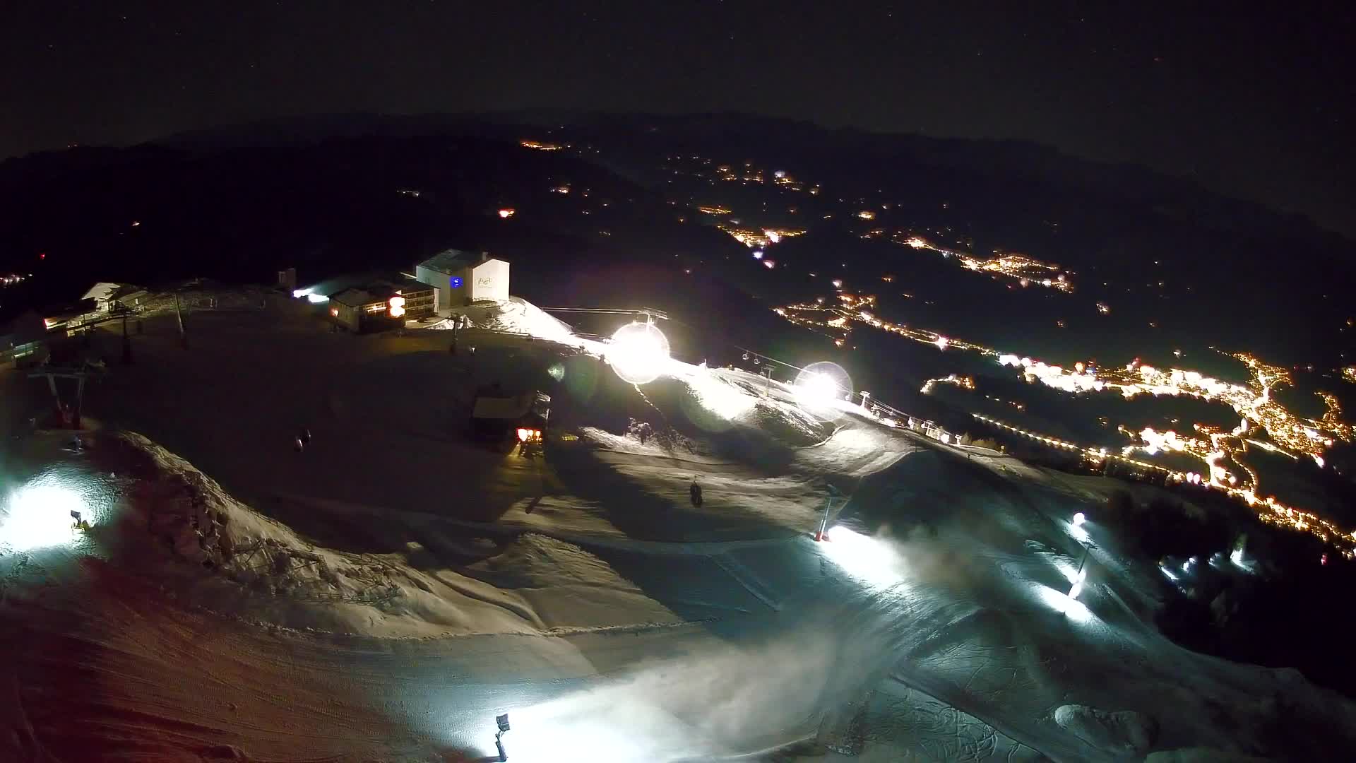 Kronplatz peak Ski resort | view to Bruneck