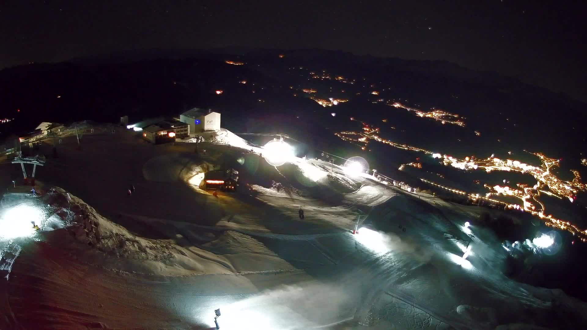 Kronplatz peak Ski resort | view to Bruneck