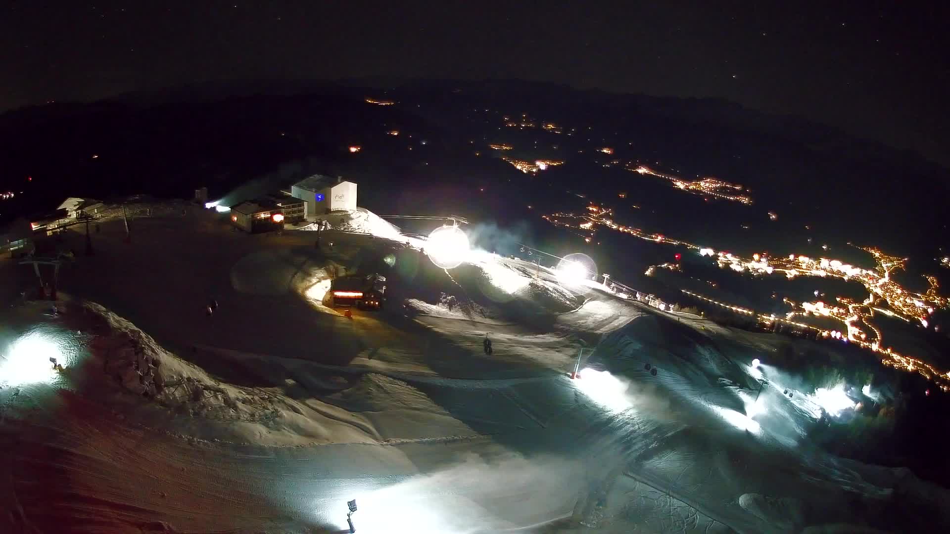 Stazione sciistica di Plan de Corones | vista su Brunico