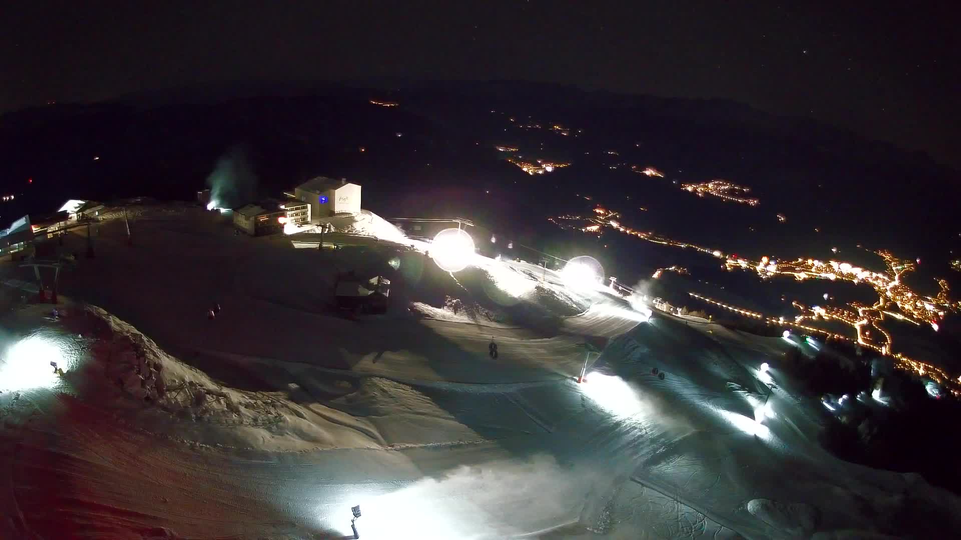 Kronplatz peak Ski resort | view to Bruneck