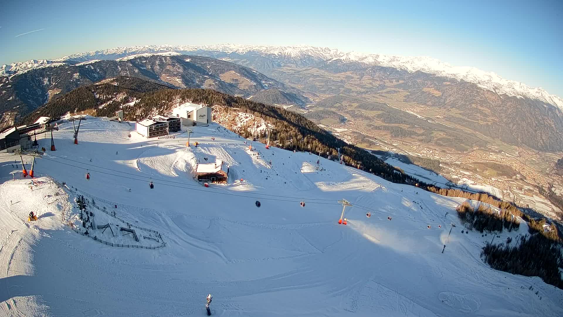 Station de ski Kronplatz sommet | vue sur Brunico